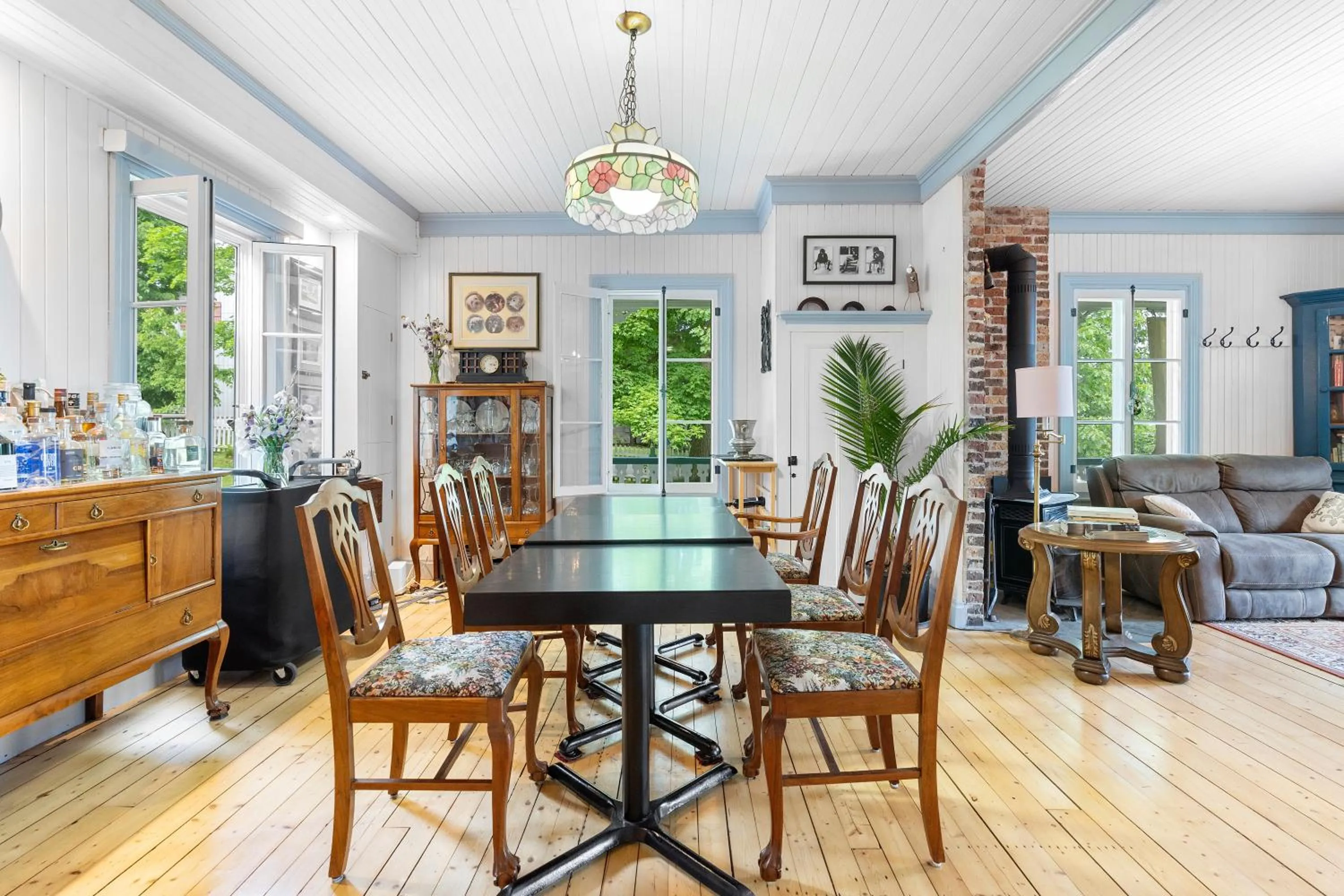 Property building in La maison de l'île d'Orléans -- maison d'hôtes B&B