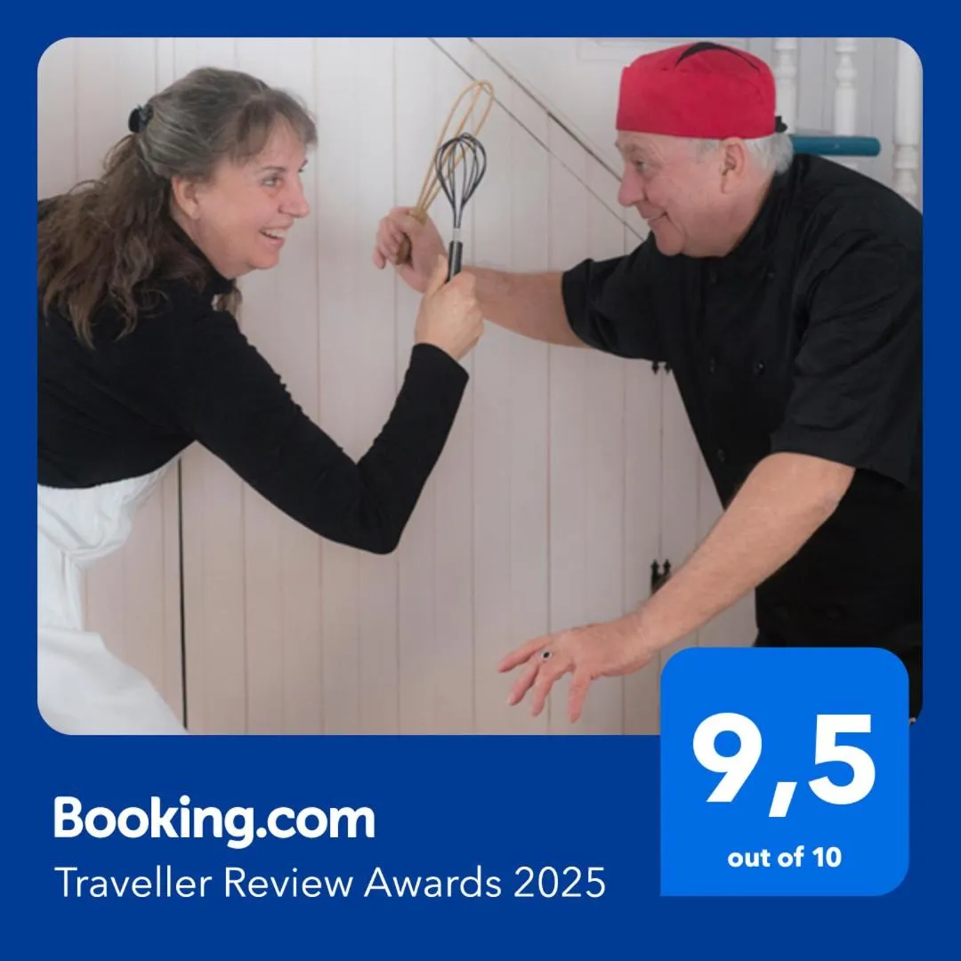 Property building in La maison de l'île d'Orléans -- déjeuner gastronomique à l'aveugle