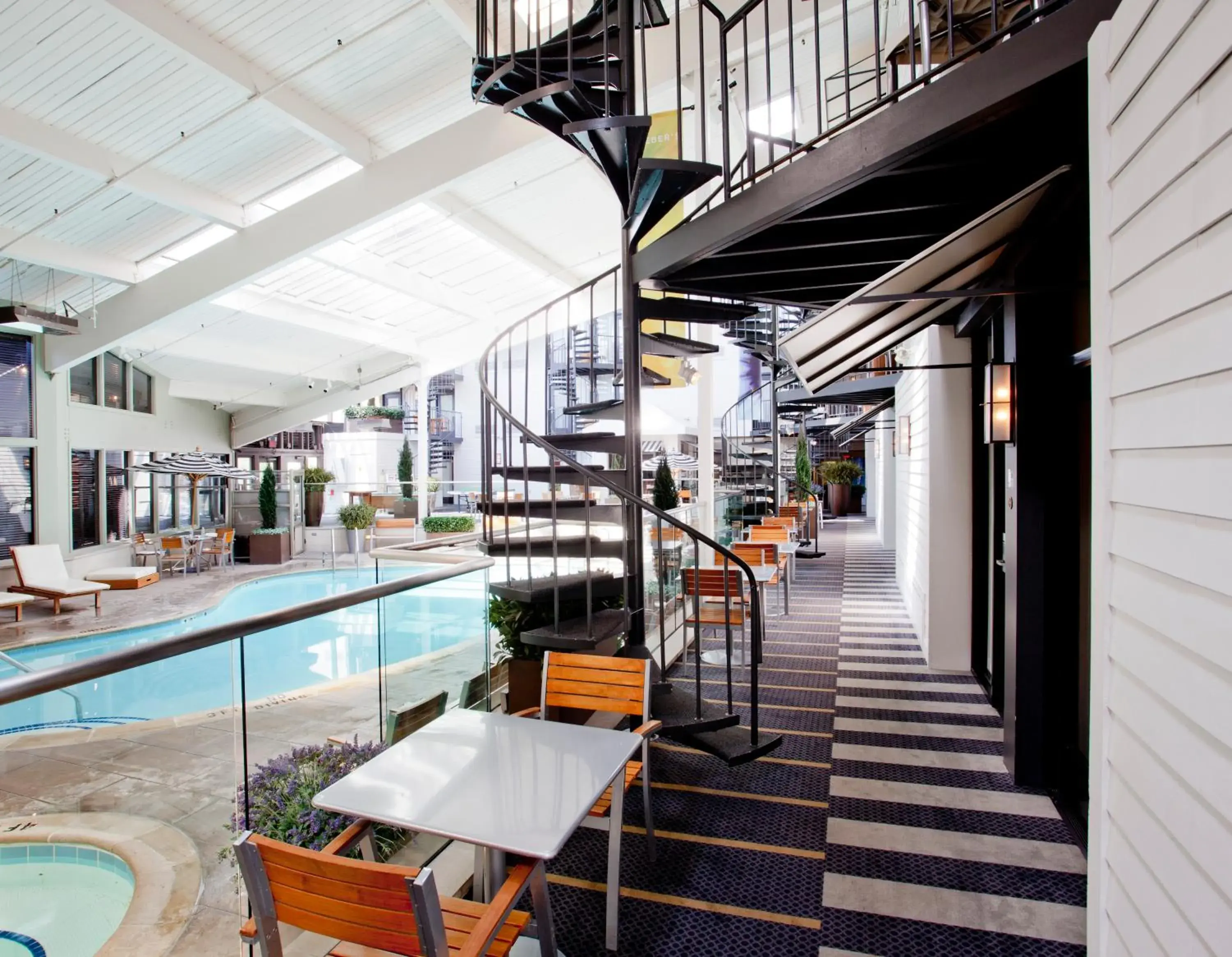 Restaurant/places to eat, Swimming Pool in Weber's Hotel & Restaurant