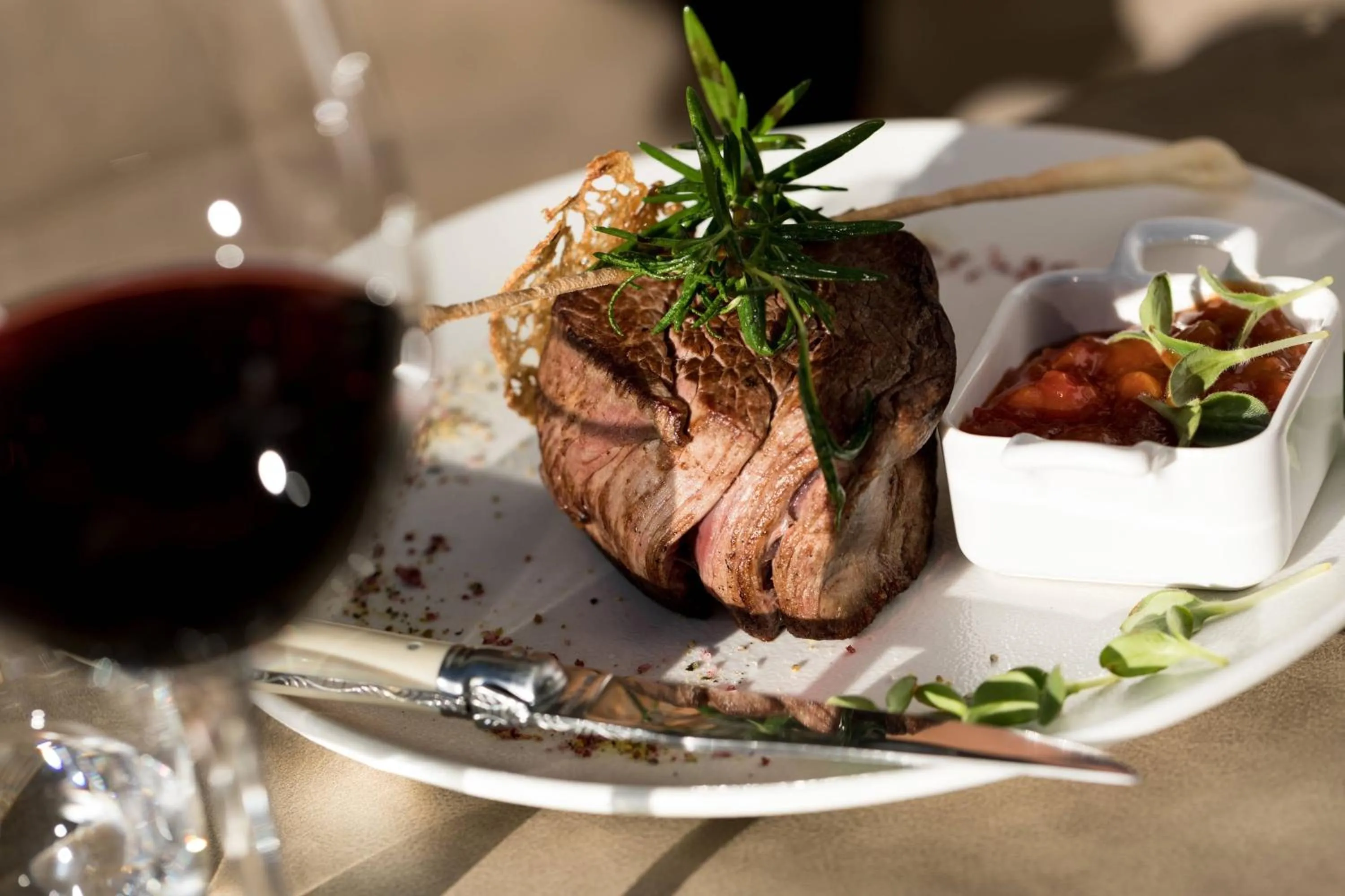 Lounge or bar in AC Hotel by Marriott Innsbruck