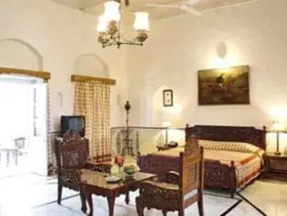 Classic Double Room in Laxmi Vilas Palace Classic Double Room in Laxmi Vilas Palace