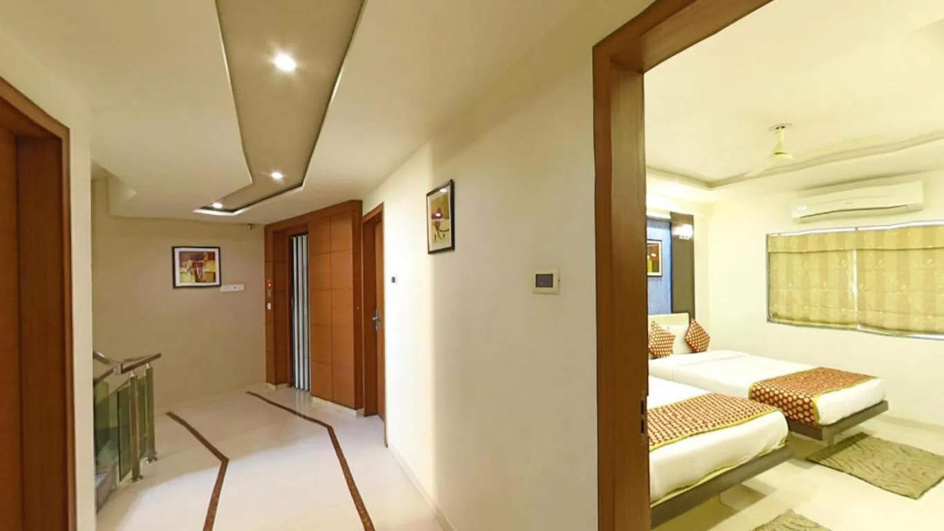 Area and facilities, Bed in Hotel Jyoti