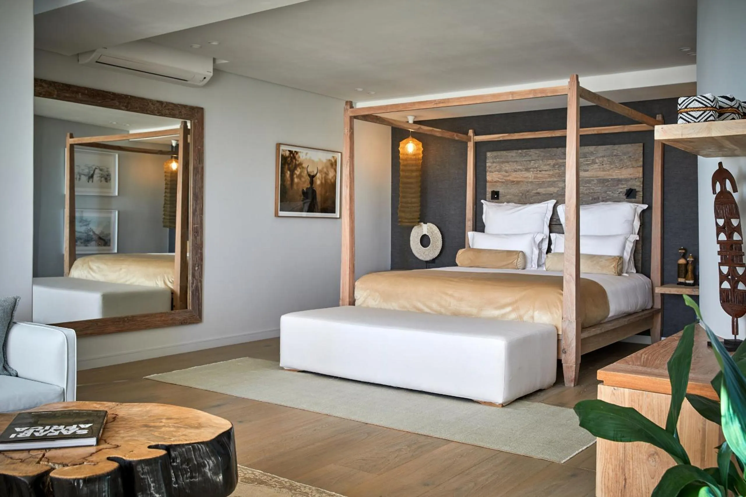 Bedroom, Bed in Atzaró Cape Town