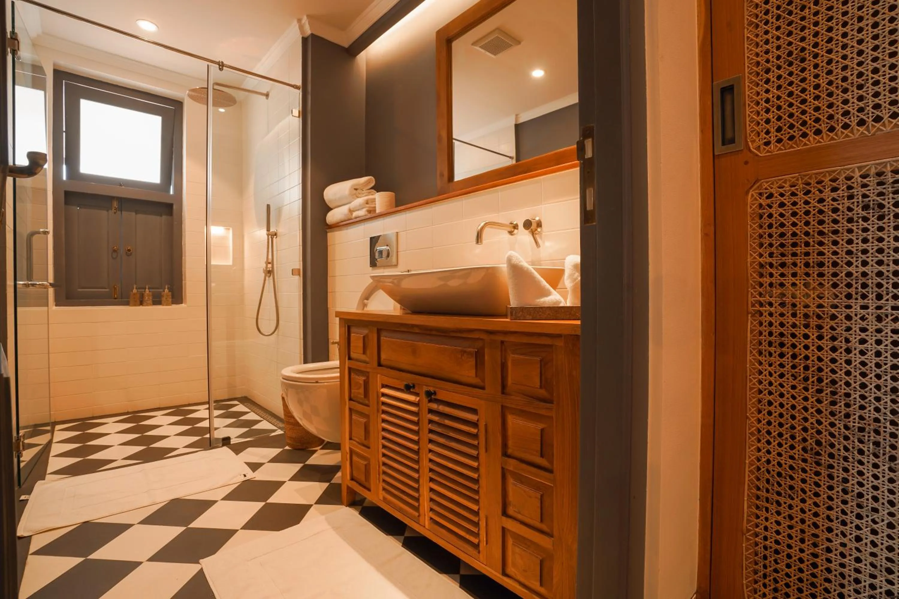 Bathroom in The Merchant