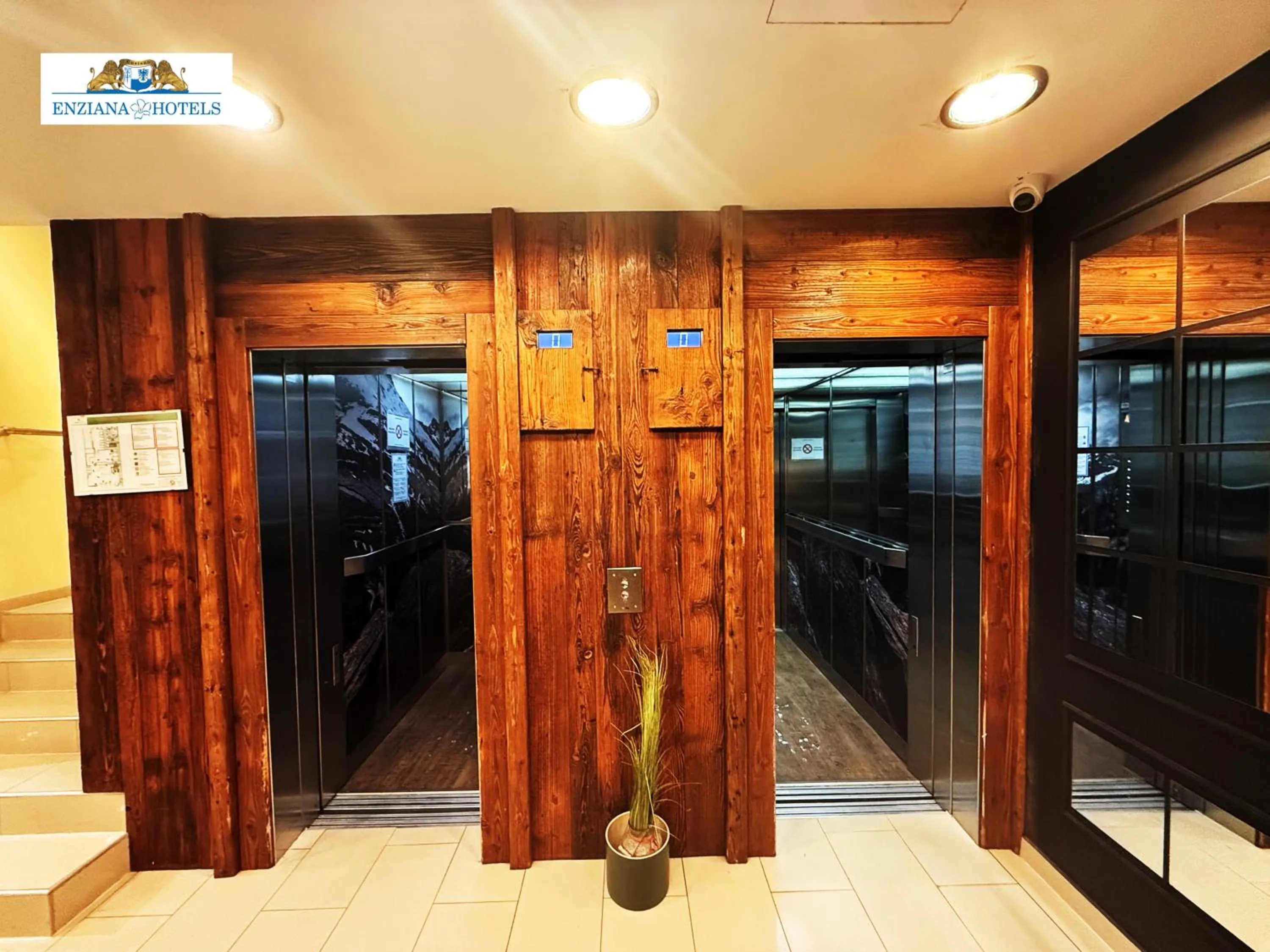 elevator in Hotel Enziana Wien