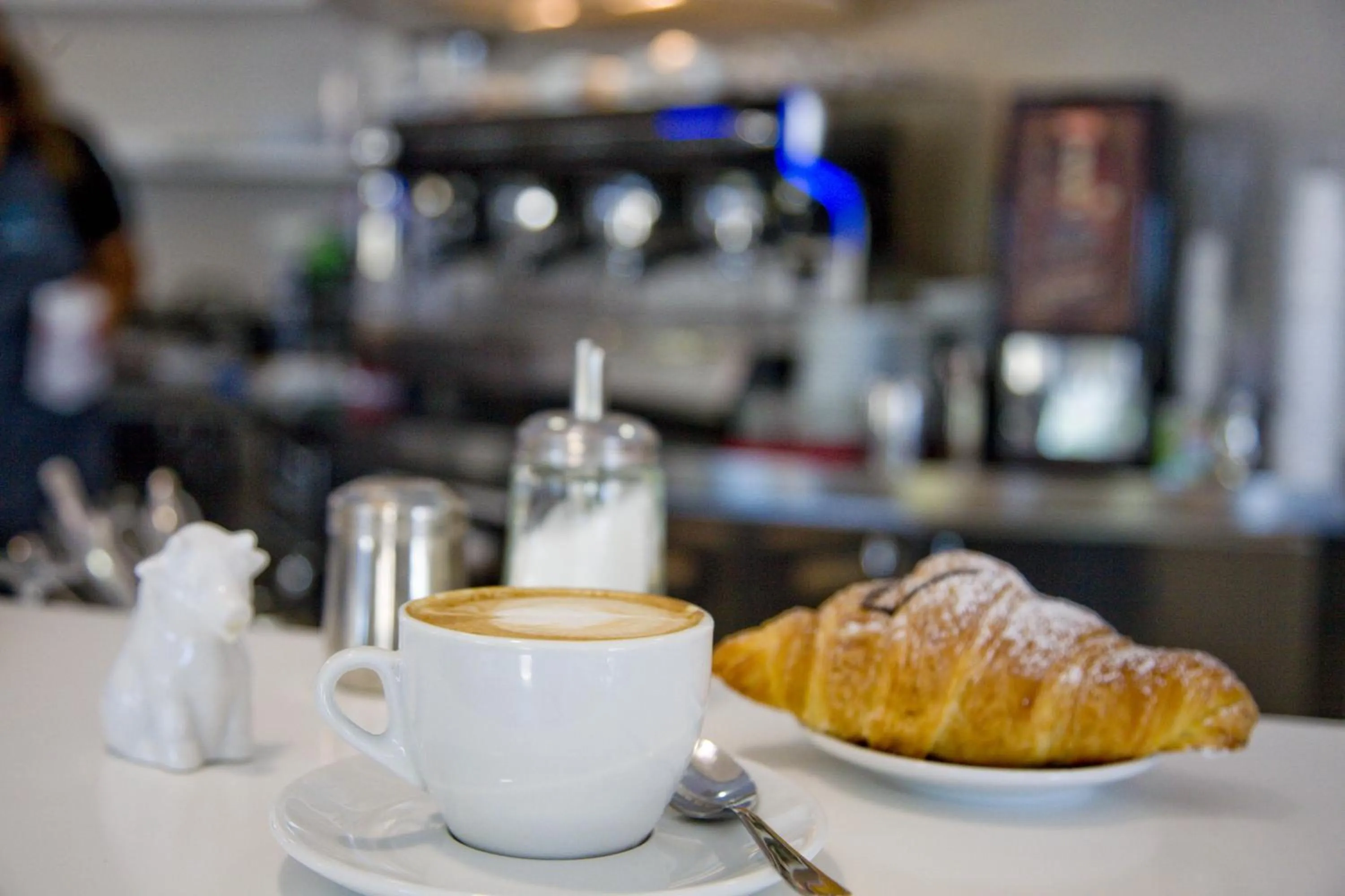 Restaurant/places to eat in La Perla