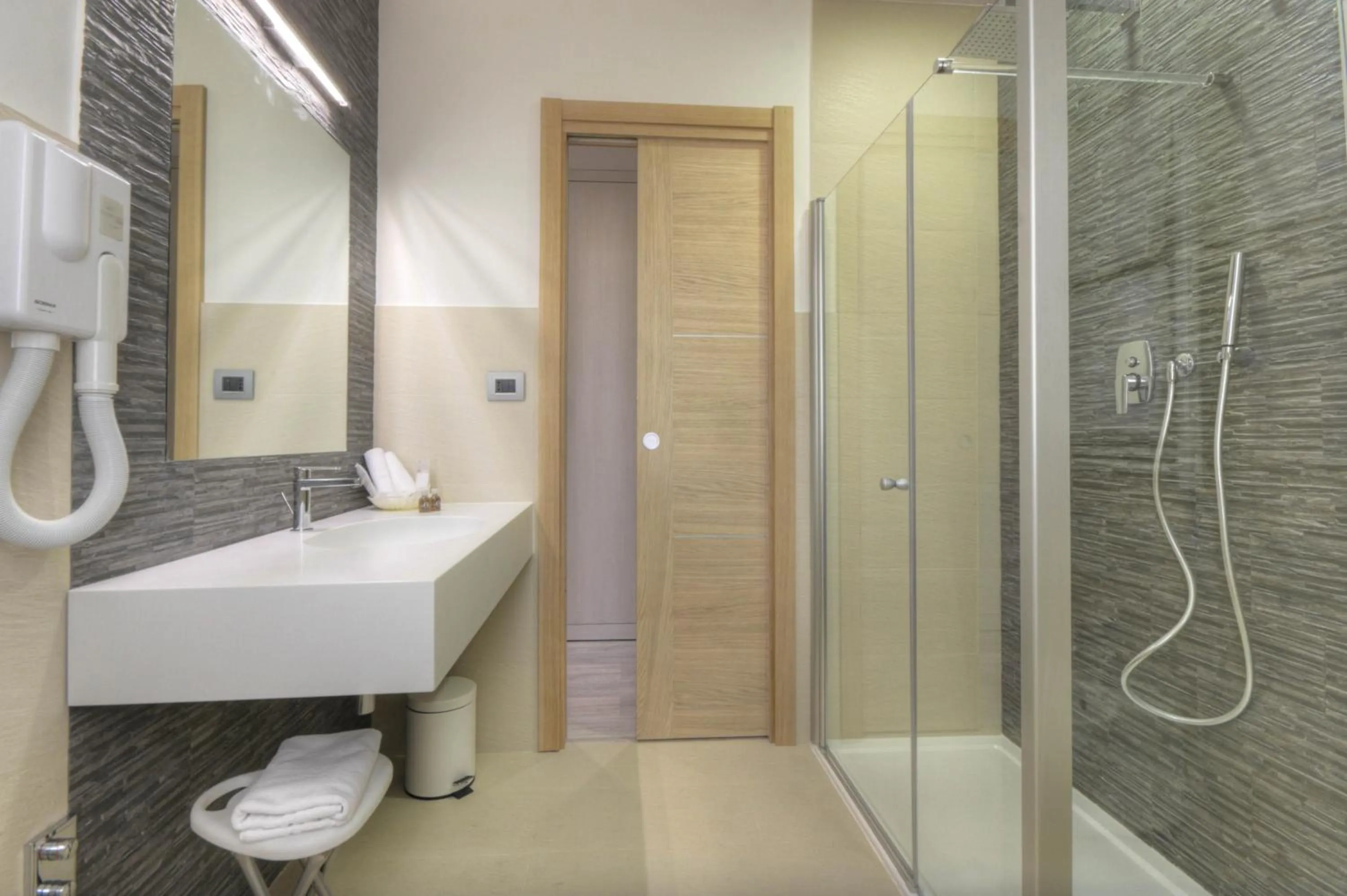 Bathroom in La Perla