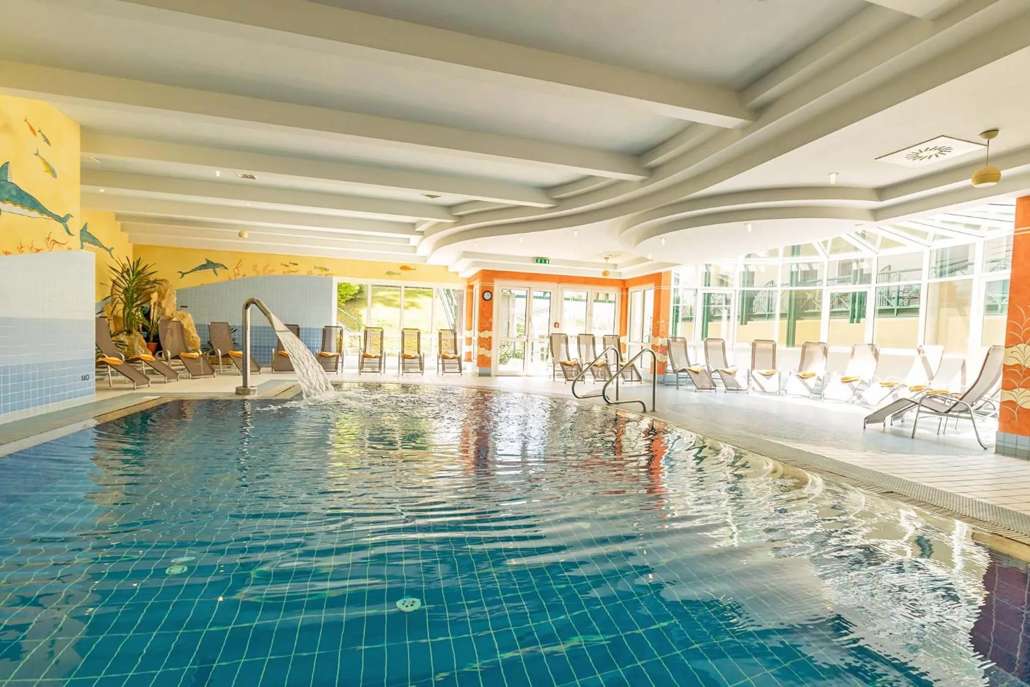 Swimming pool in Hotel Schneeberghof