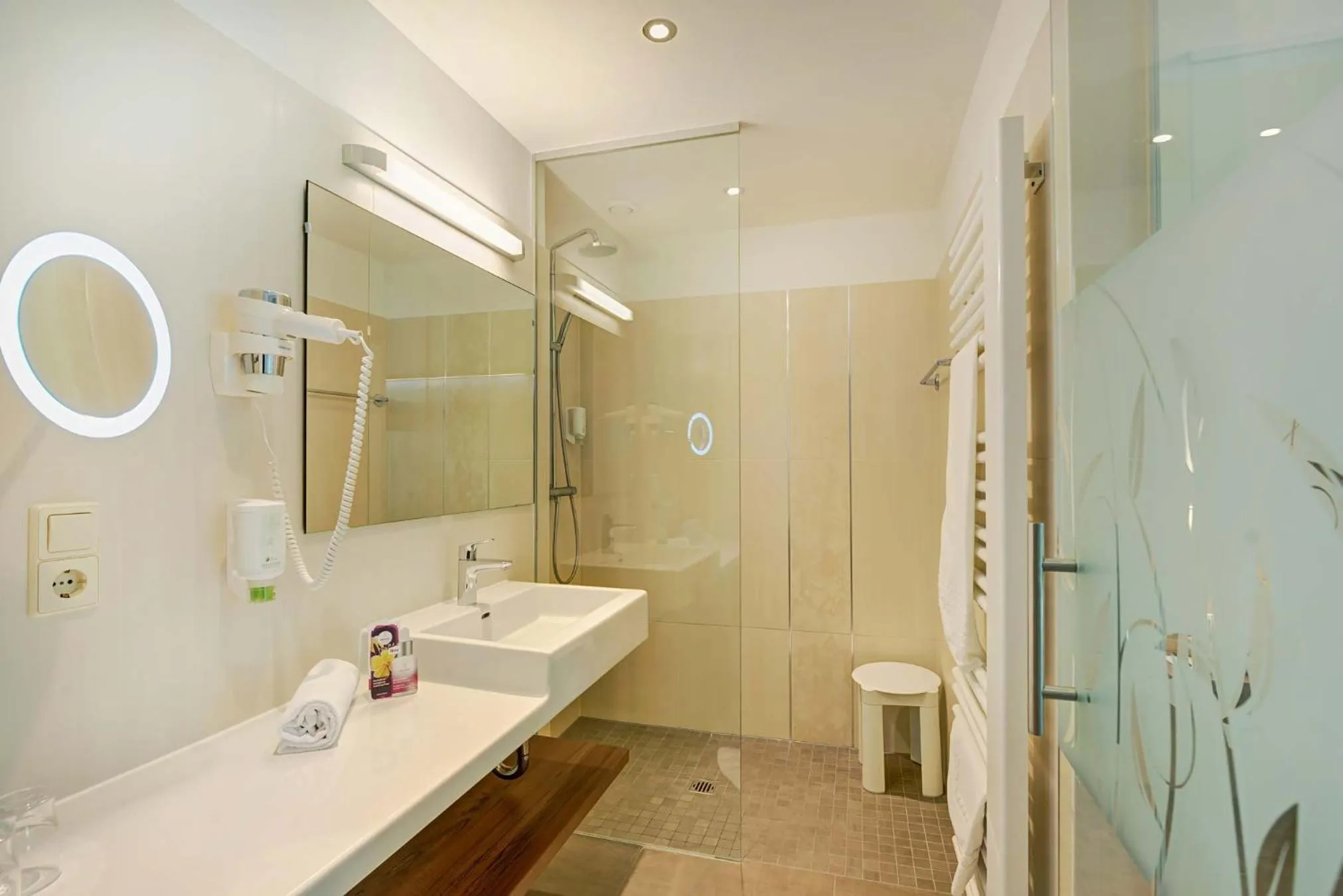 Bathroom in Hotel Schneeberghof