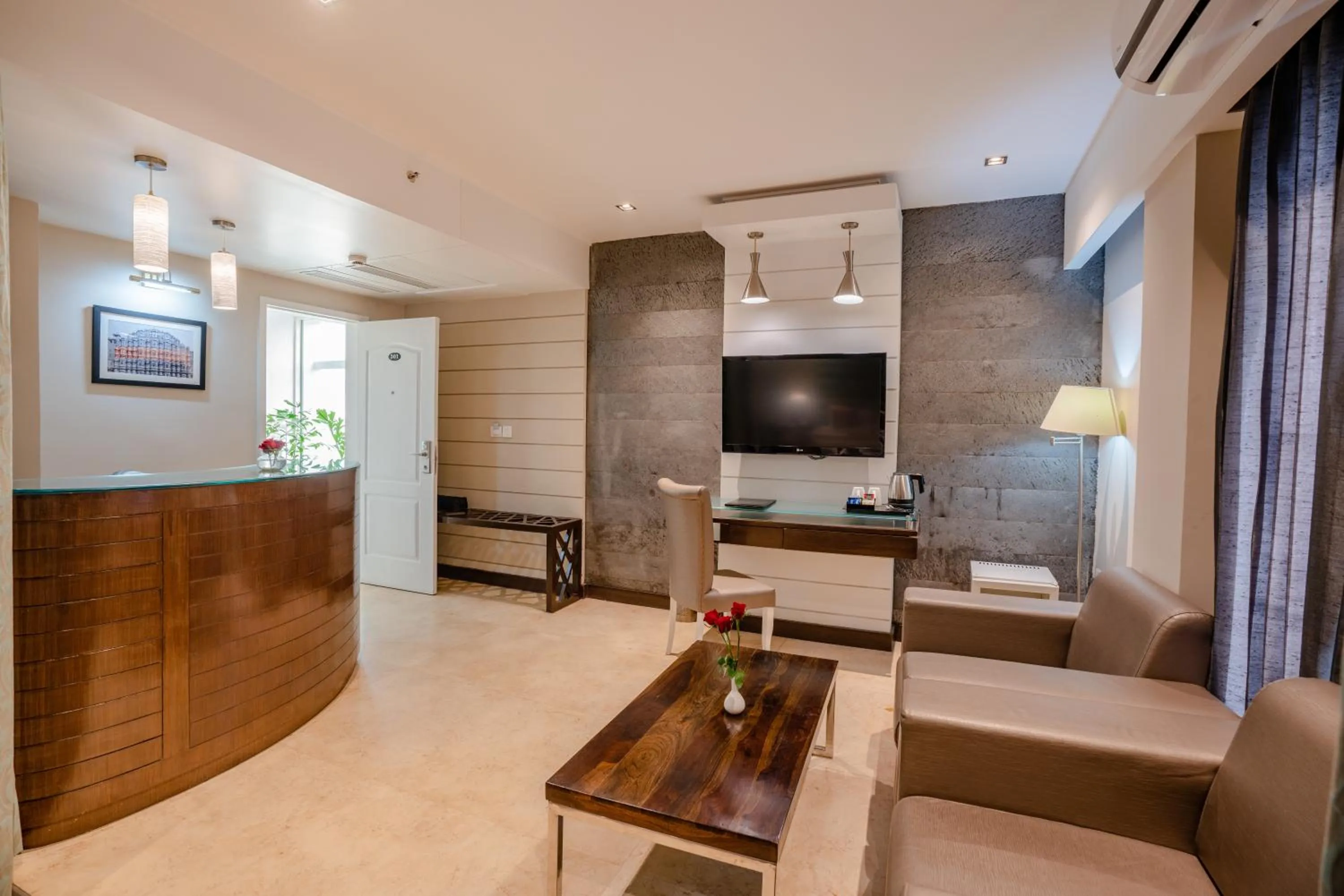 Living room in Regenta Inn Jaipur, Adarsh Nagar