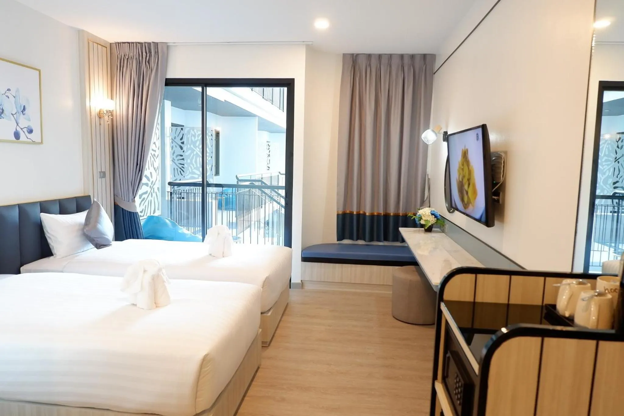 Bed in Poolrada Boutique Hotel - SHA Plus