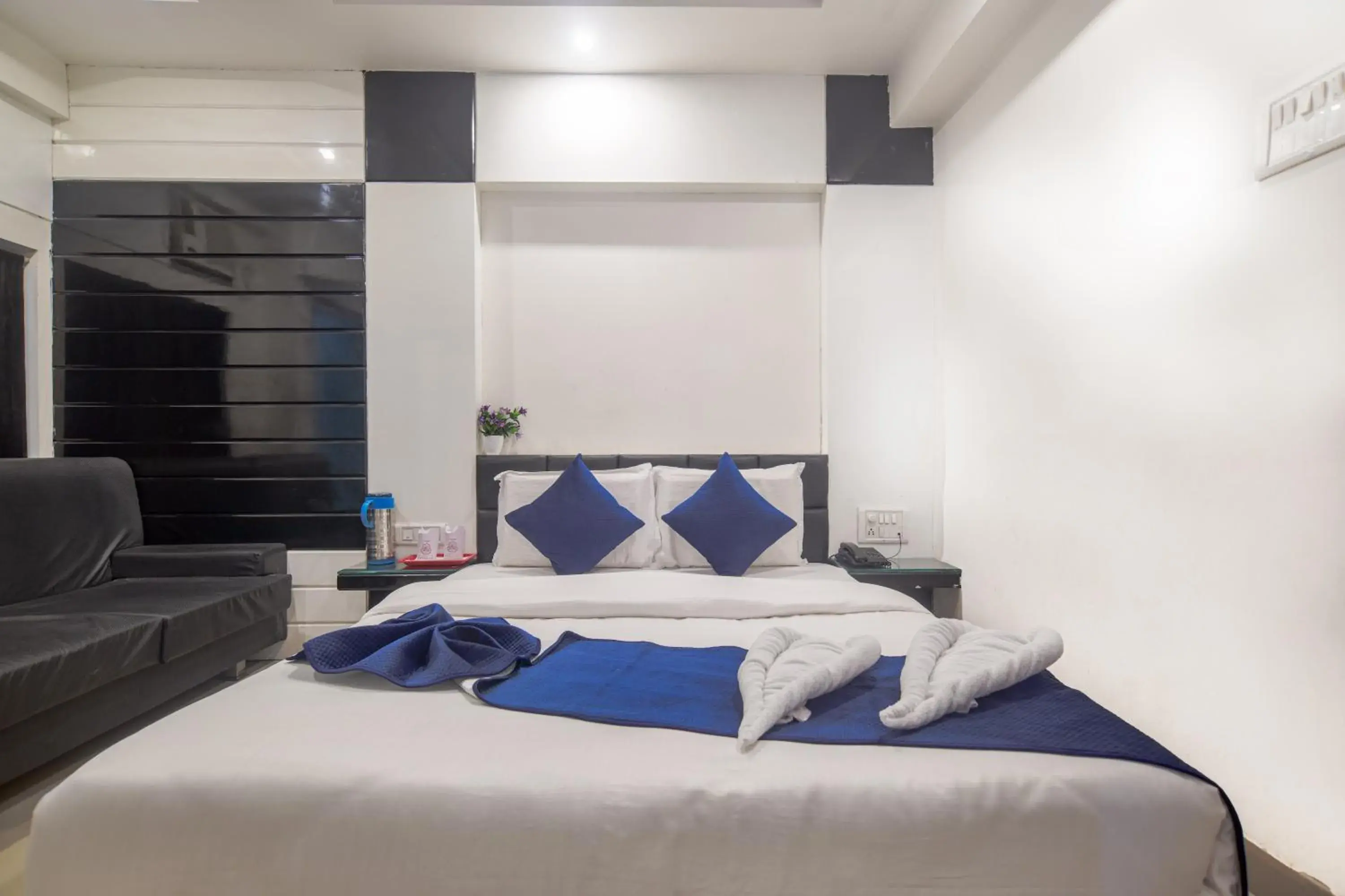 Bed in Hotel Satyug Inn Bed in Hotel Satyug Inn