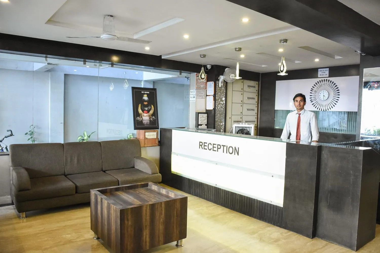 Lobby or reception in Hotel Satyug Inn