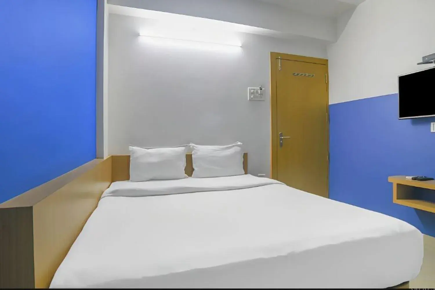 Bed in Hotel Satyug Inn Bed in Hotel Satyug Inn