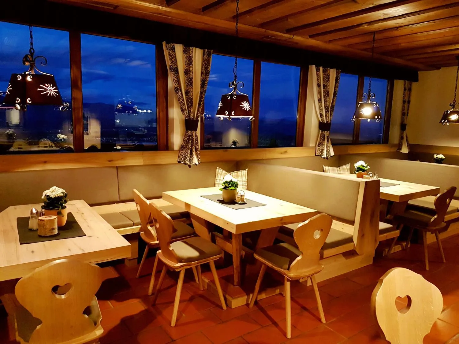 Restaurant/places to eat in Hotel Baumgartnerhof