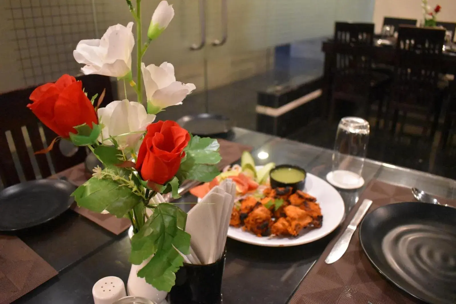 Restaurant/places to eat in Hotel Vip Square Restaurant/places to eat in Hotel Vip Square