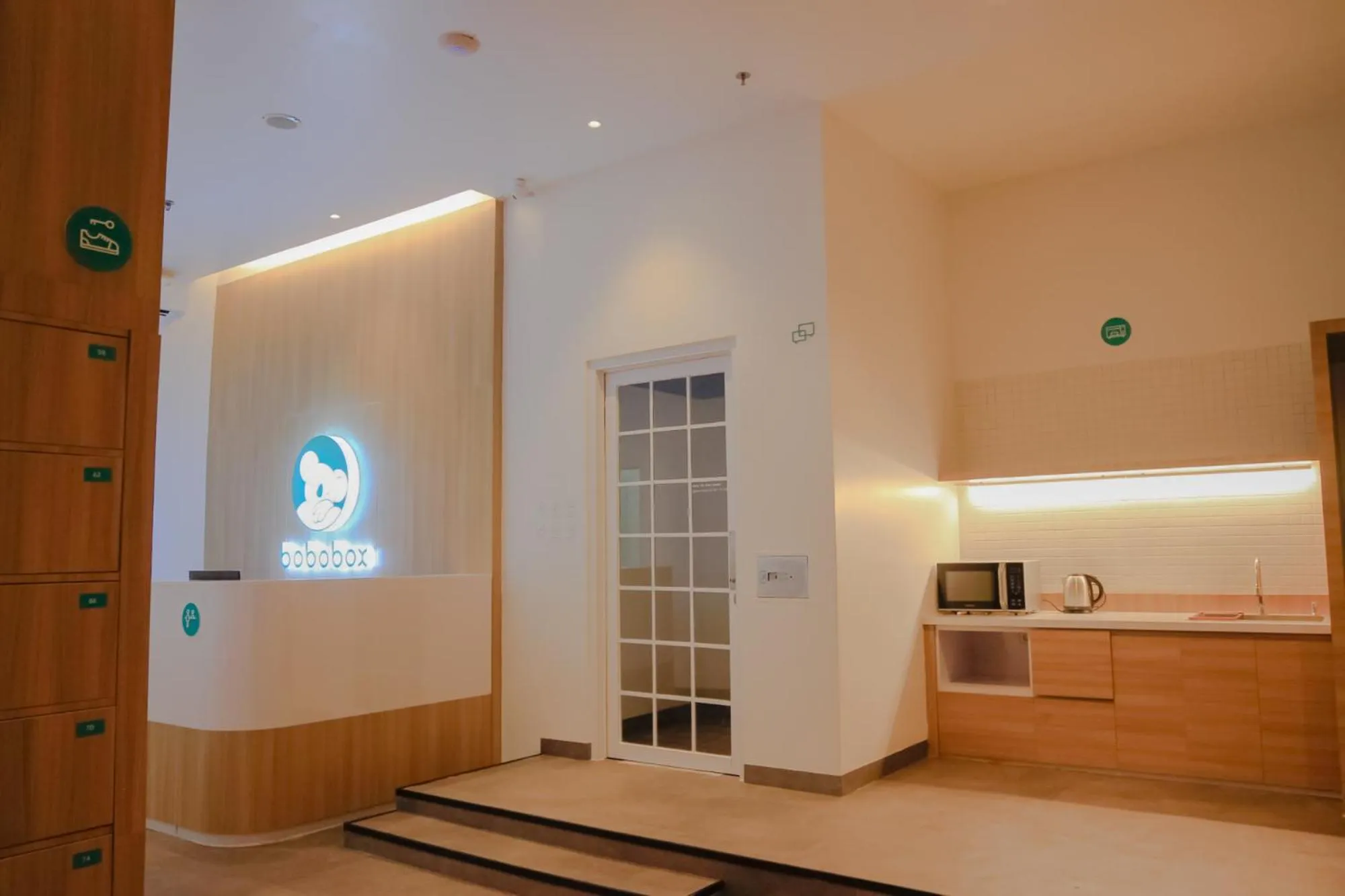 Area and facilities in Bobopod Mega Mall, Bekasi