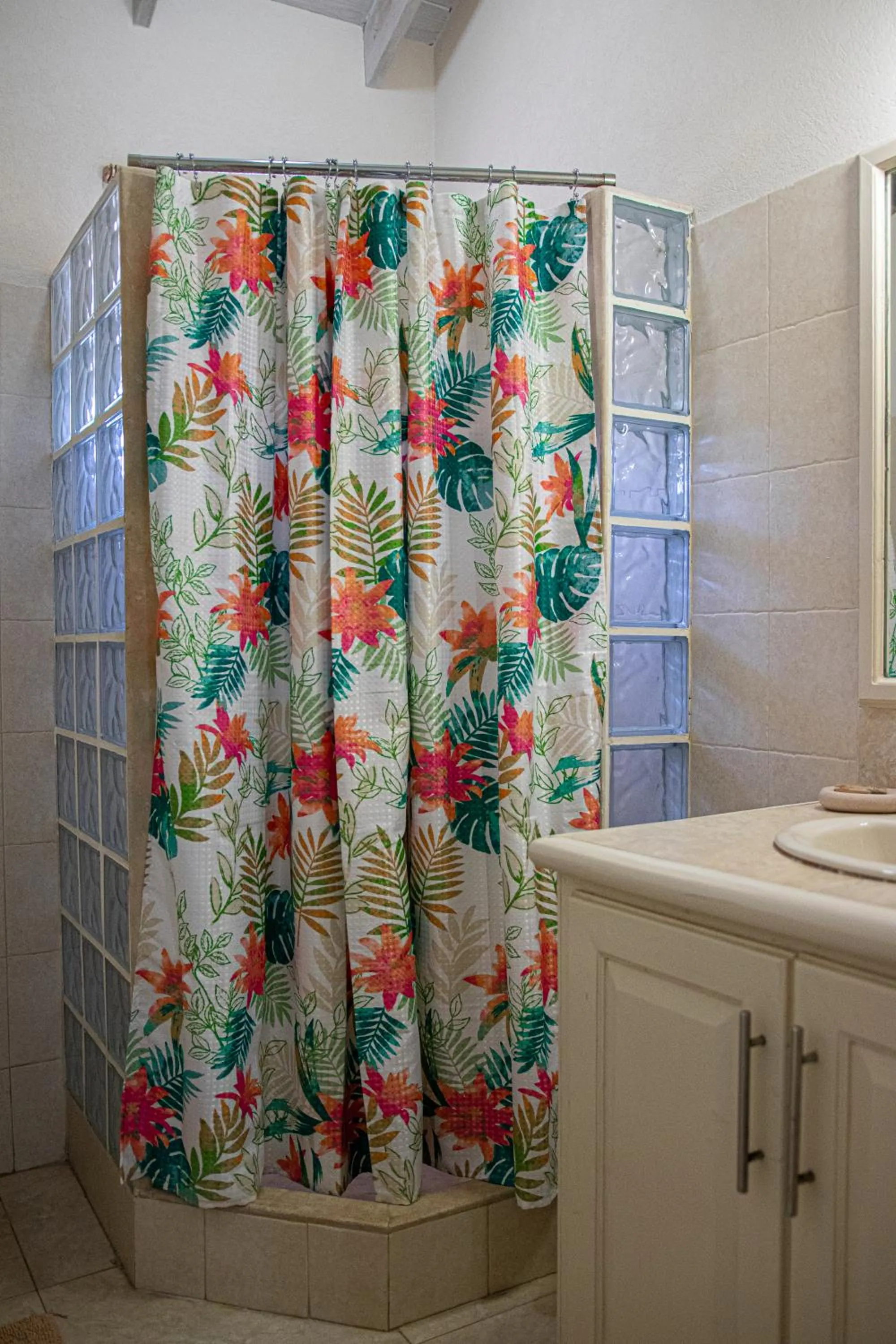 Bathroom in Best E Villas Providence Ch Ch