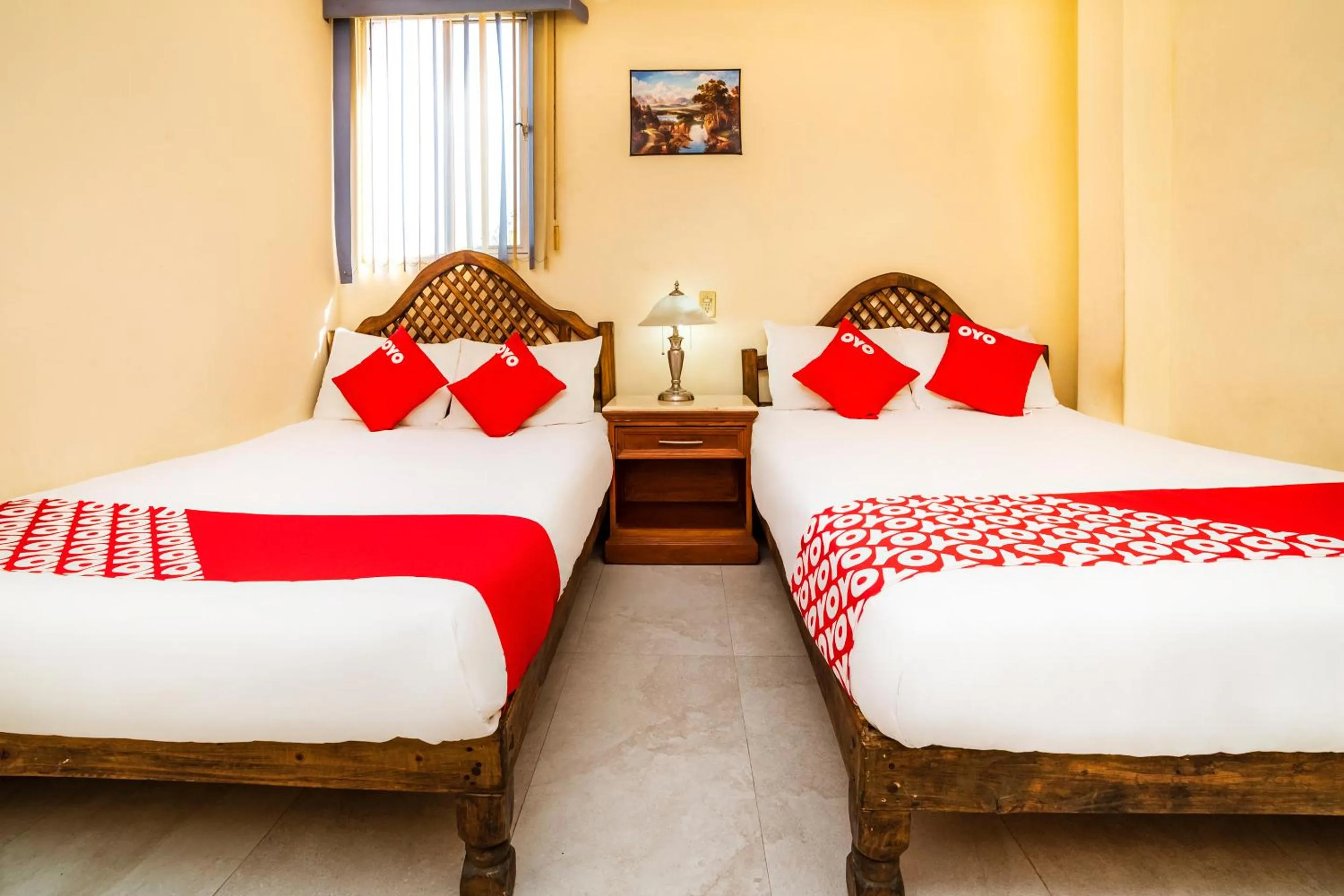 Bedroom, Bed in OYO Hotel Bugambilia, San Luis Potosí