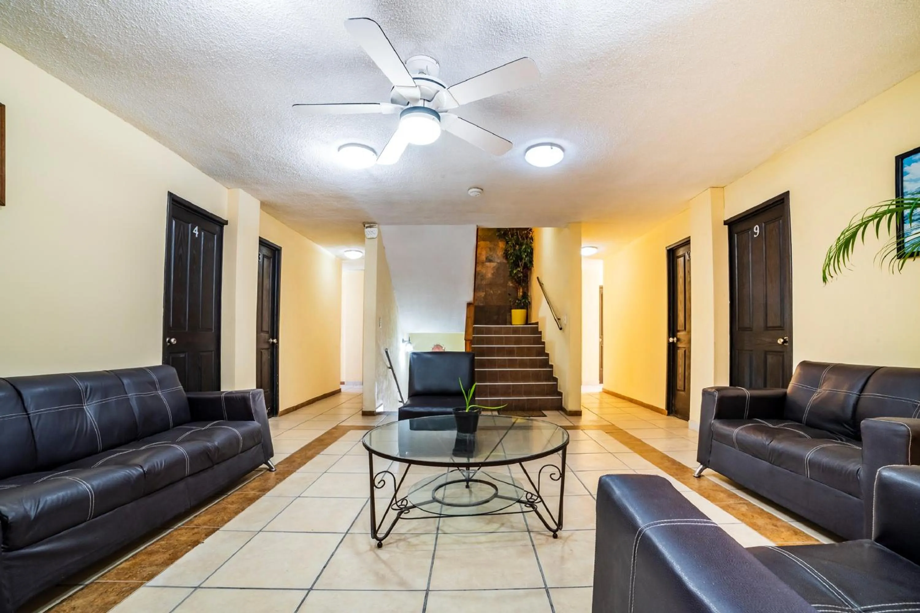 Lobby or reception in OYO Hotel Bugambilia, San Luis Potosí
