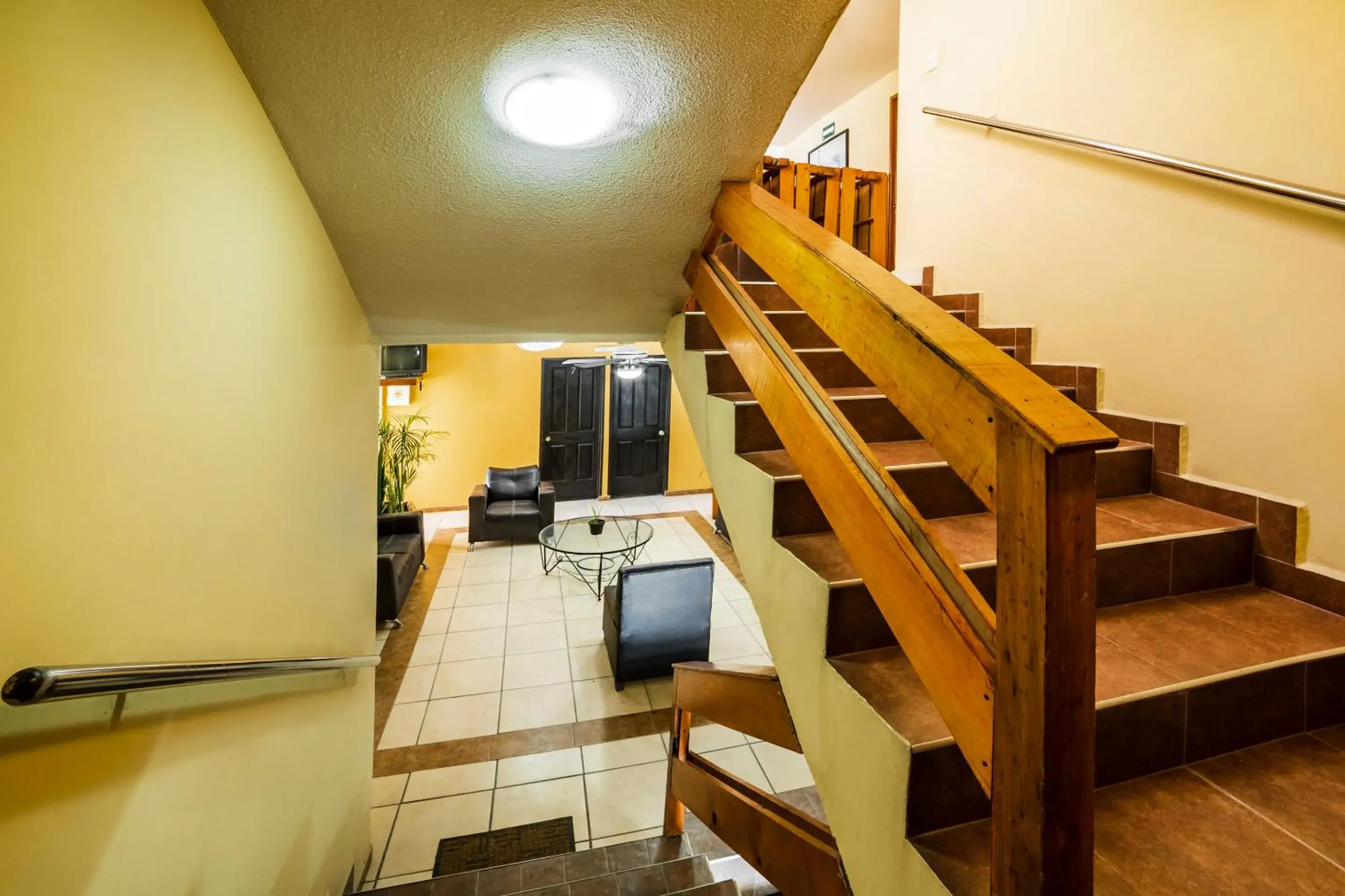 Area and facilities in OYO Hotel Bugambilia, San Luis Potosí Area and facilities in OYO Hotel Bugambilia, San Luis Potosí