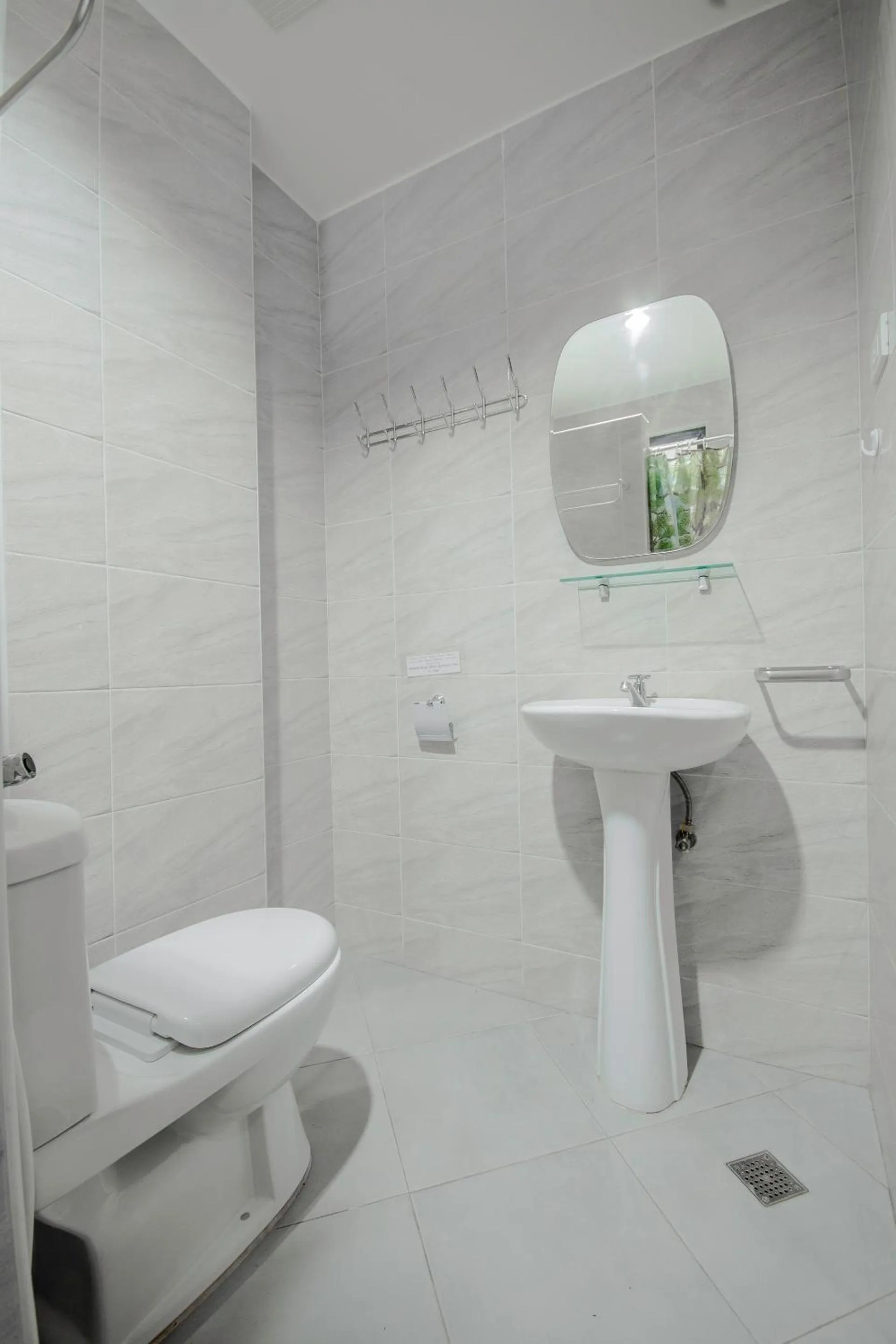 Bathroom in Cornerstone Manor Inn