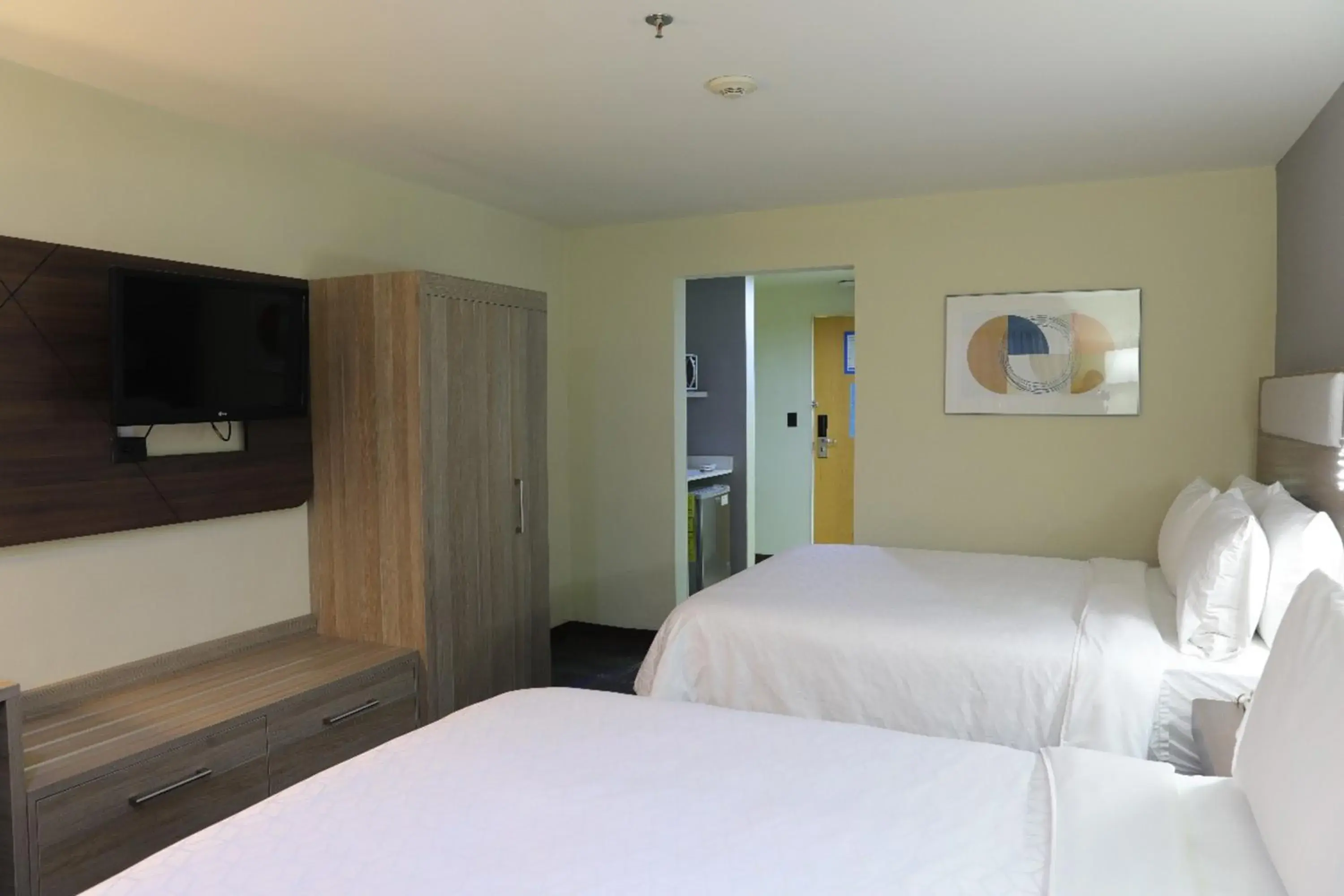 Bedroom, Bed in Holiday Inn Express Piedras Negras by IHG Bedroom, Bed in Holiday Inn Express Piedras Negras by IHG