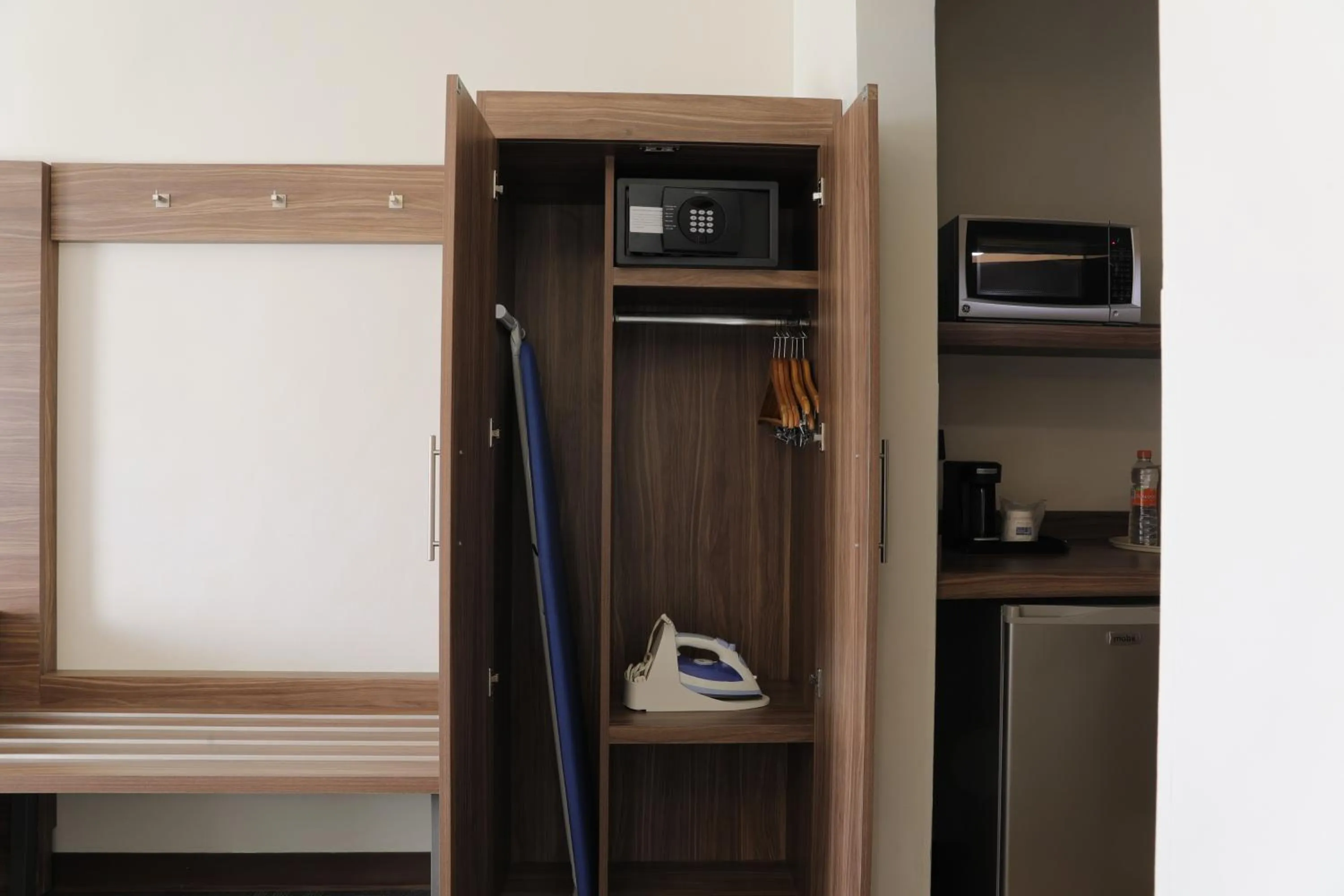 furniture in Holiday Inn Express Piedras Negras by IHG