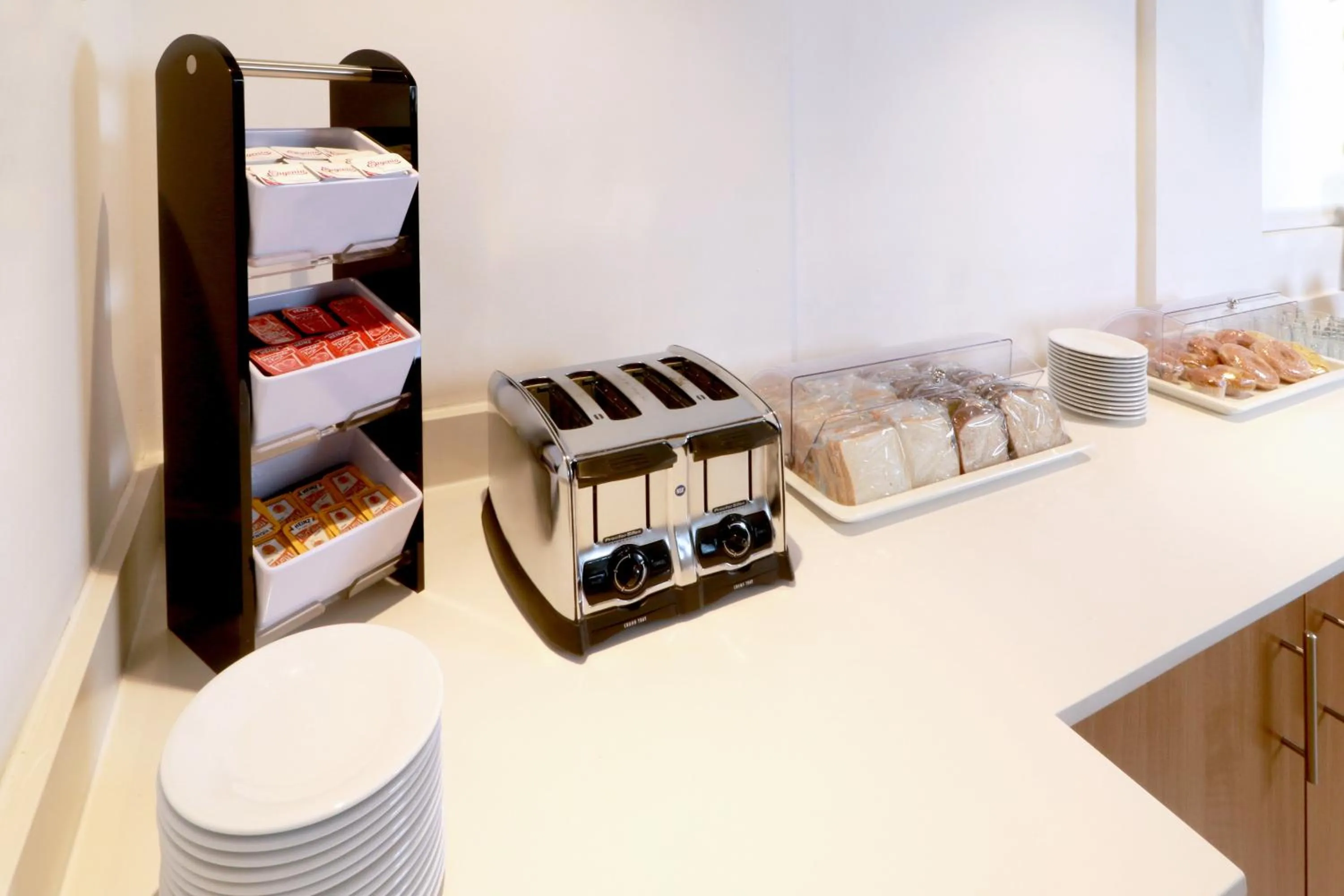 Breakfast in Holiday Inn Express Piedras Negras by IHG