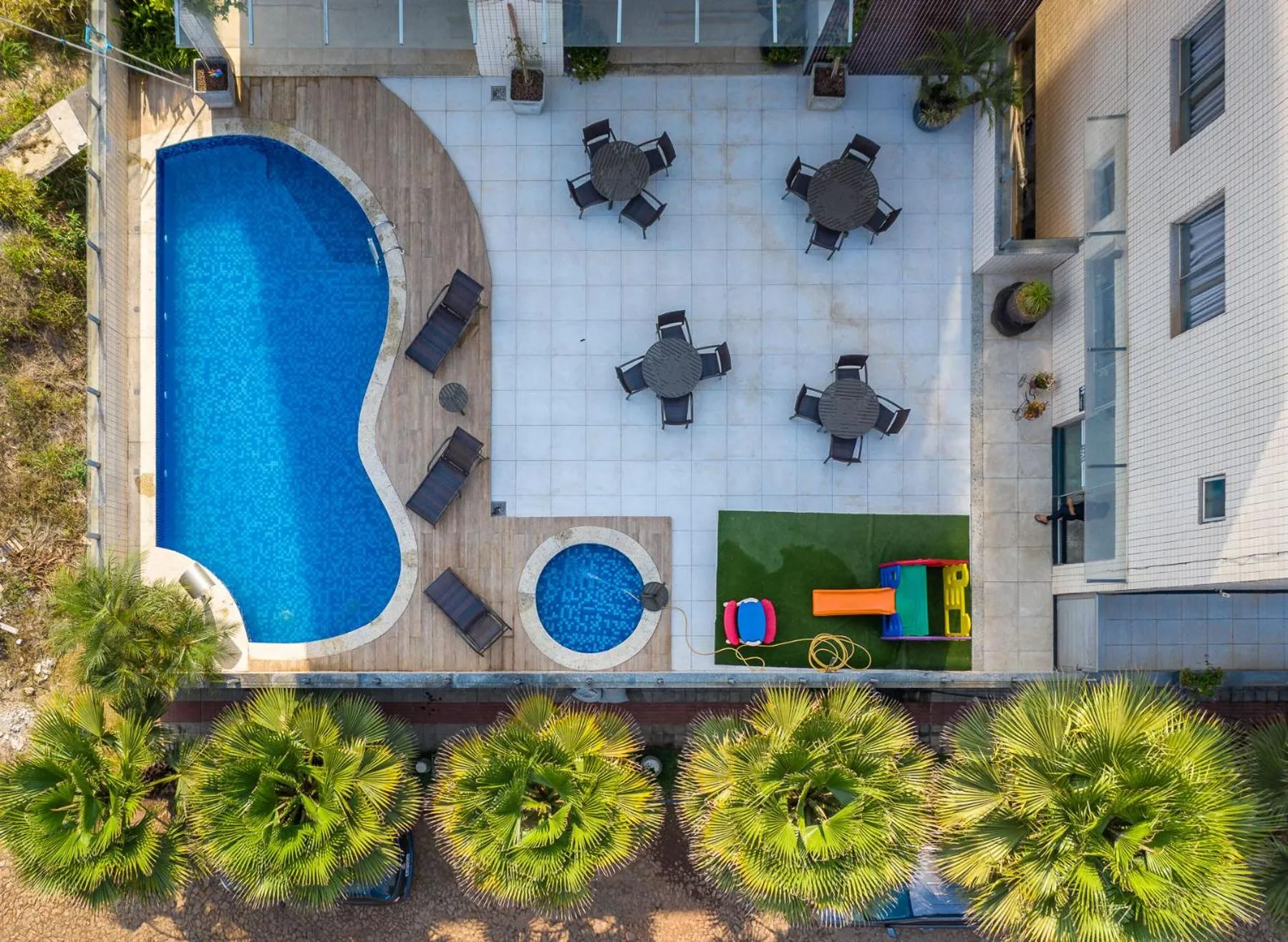 Ville de Montagne Hotel