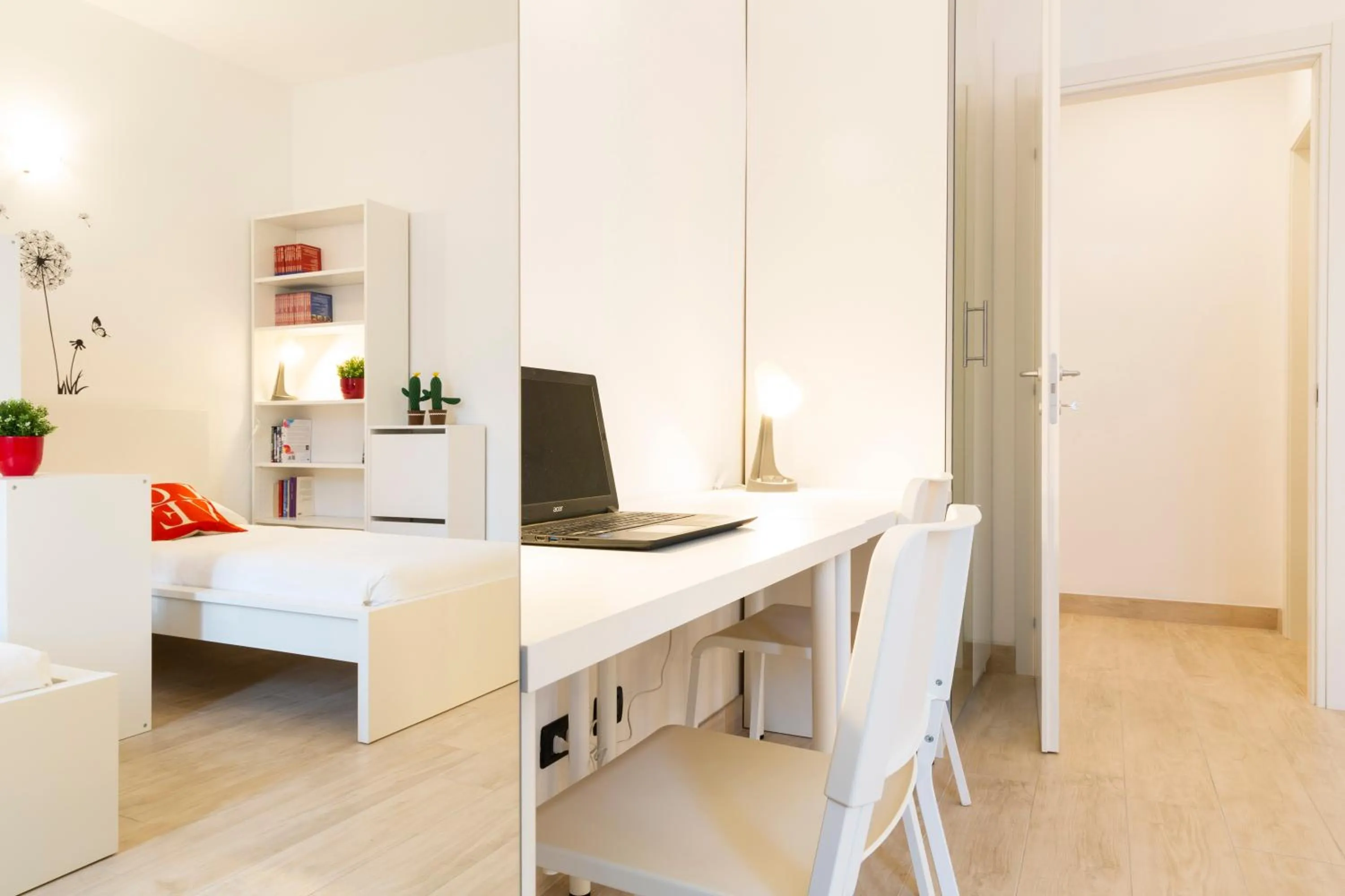 Bedroom in Affori 4ever - 2 bedrooms