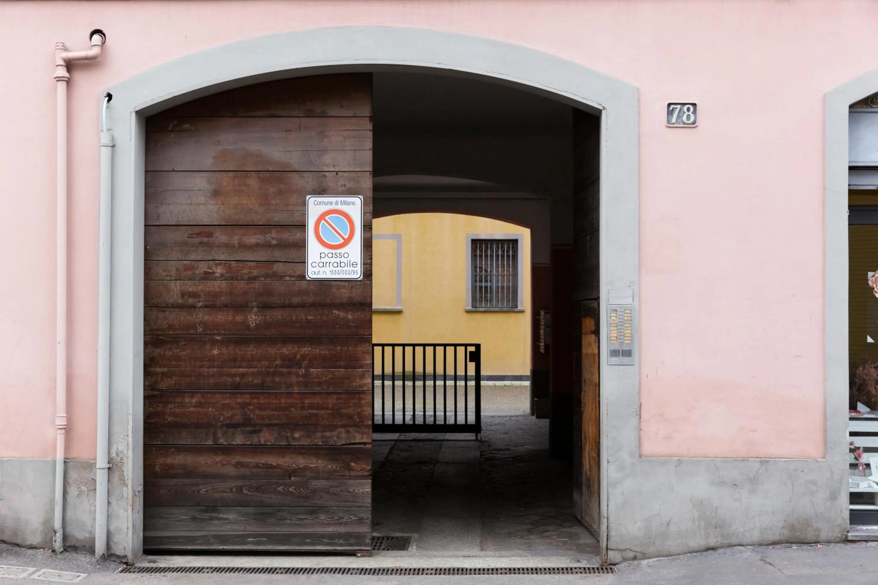 Facade/entrance in Affori 4ever - 2 bedrooms