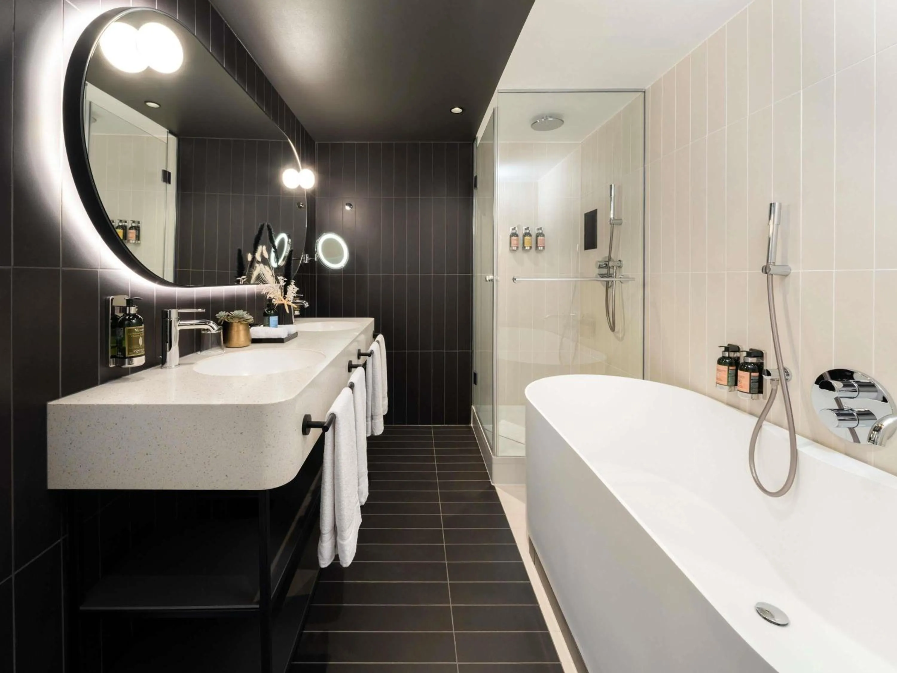 Bedroom in Hotel Am Konzerthaus - MGallery Collection