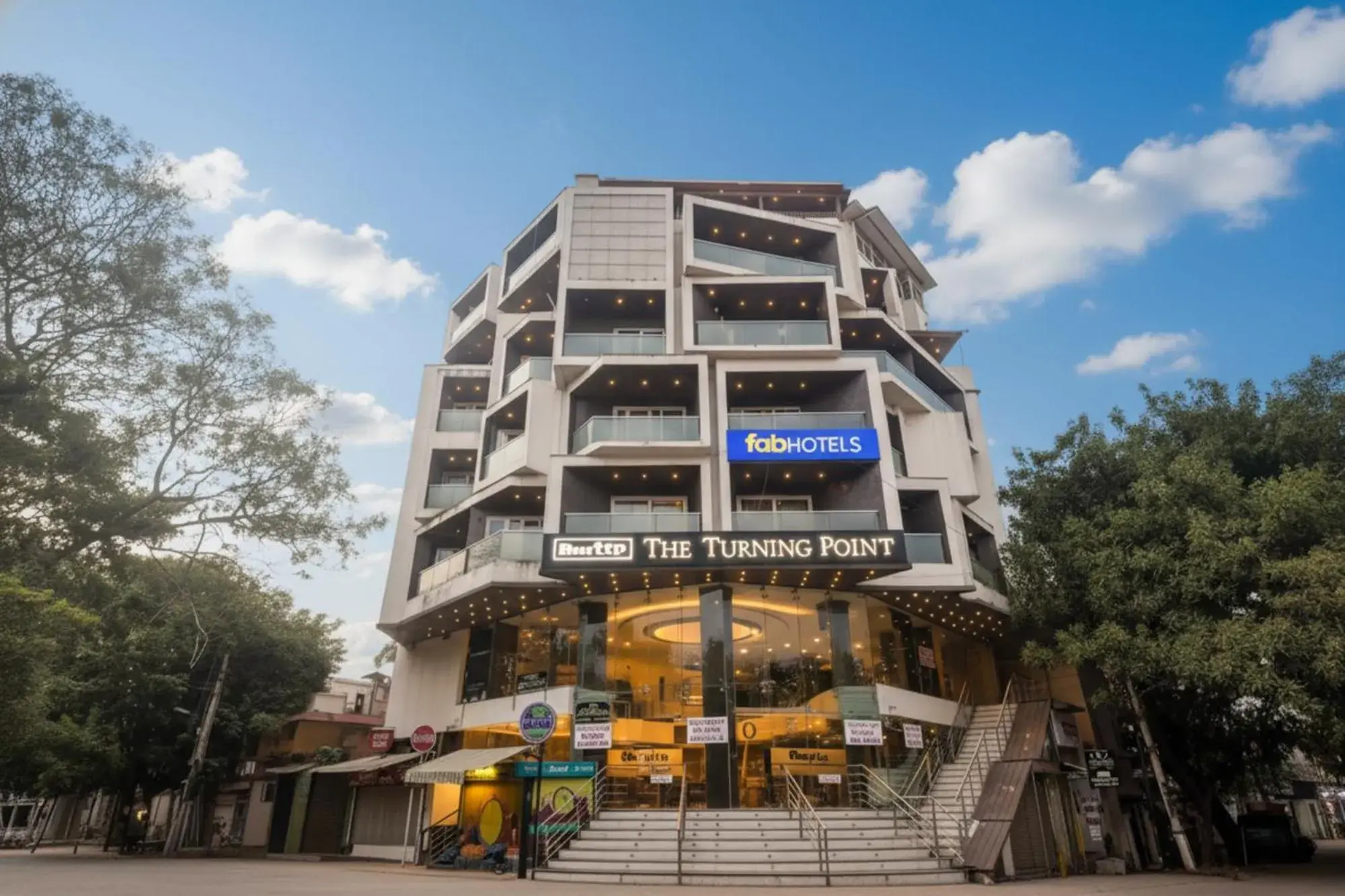 Property building in FabHotel Turning Point - Nr Ulsoor Lake Property building in FabHotel Turning Point - Nr Ulsoor Lake