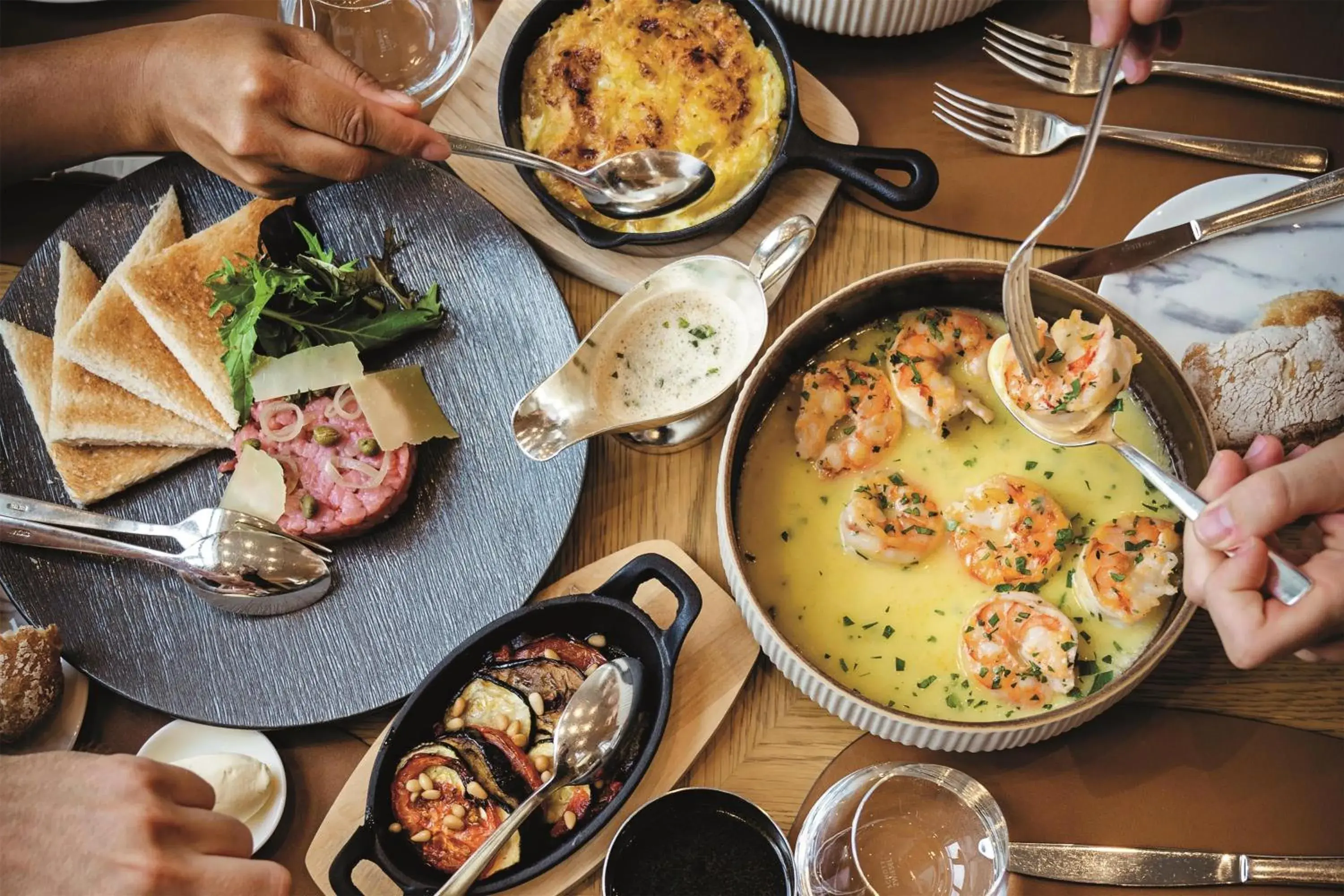 Restaurant/places to eat in Kempinski Palace Engelberg Restaurant/places to eat in Kempinski Palace Engelberg