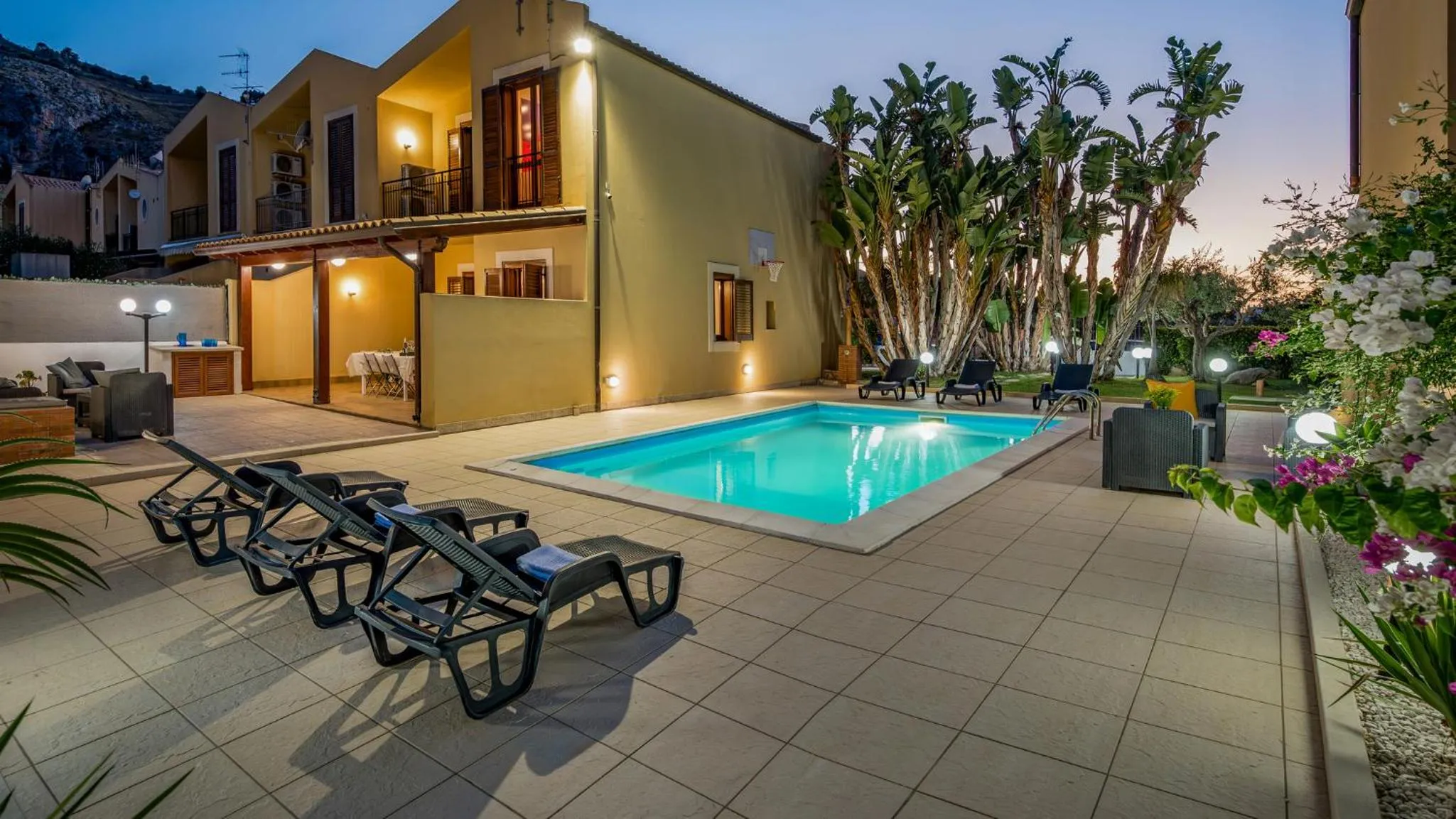 Villa delle Sirene 6, Emma Villas