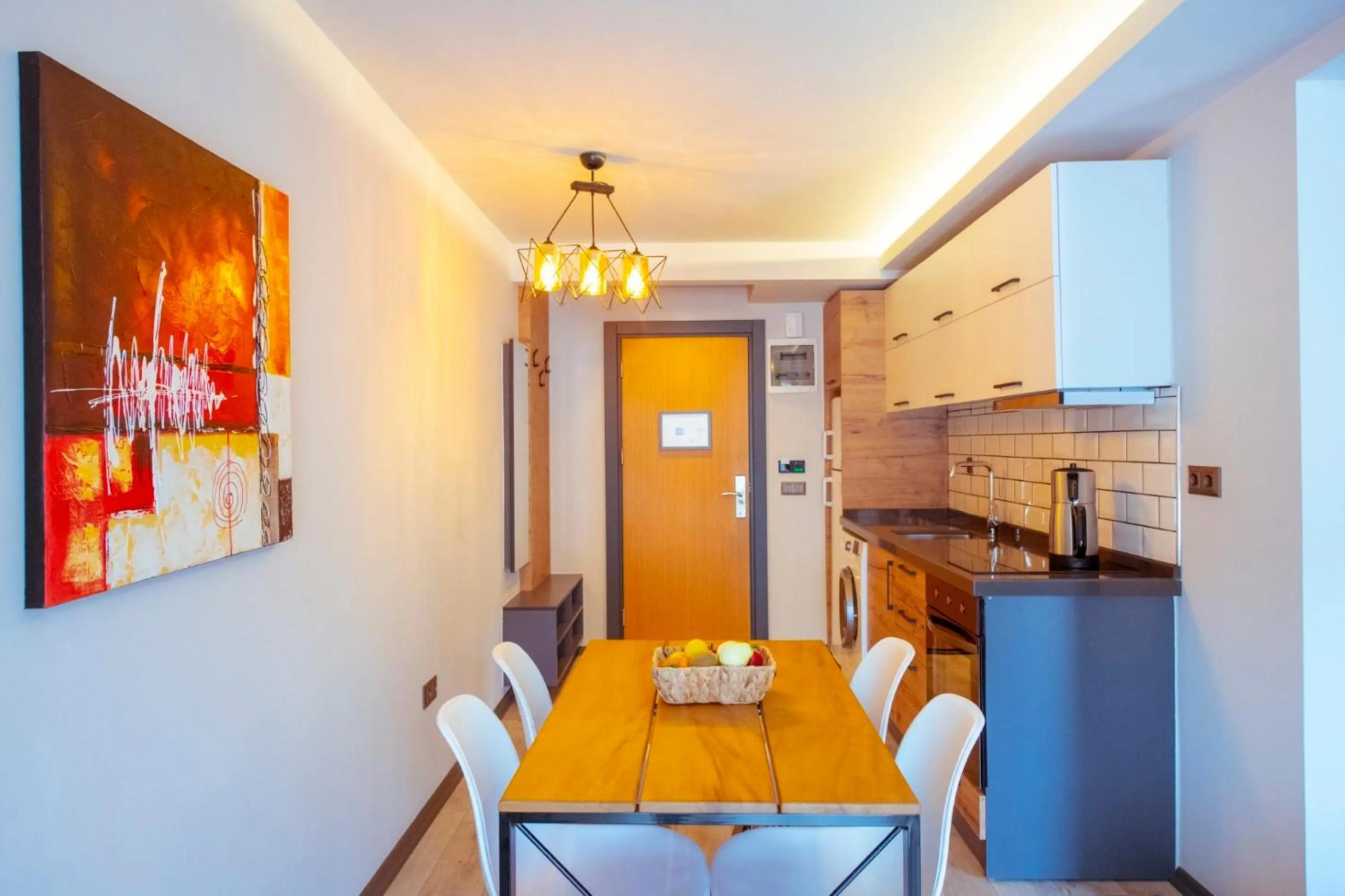 Kitchen or kitchenette in S3 King Residence