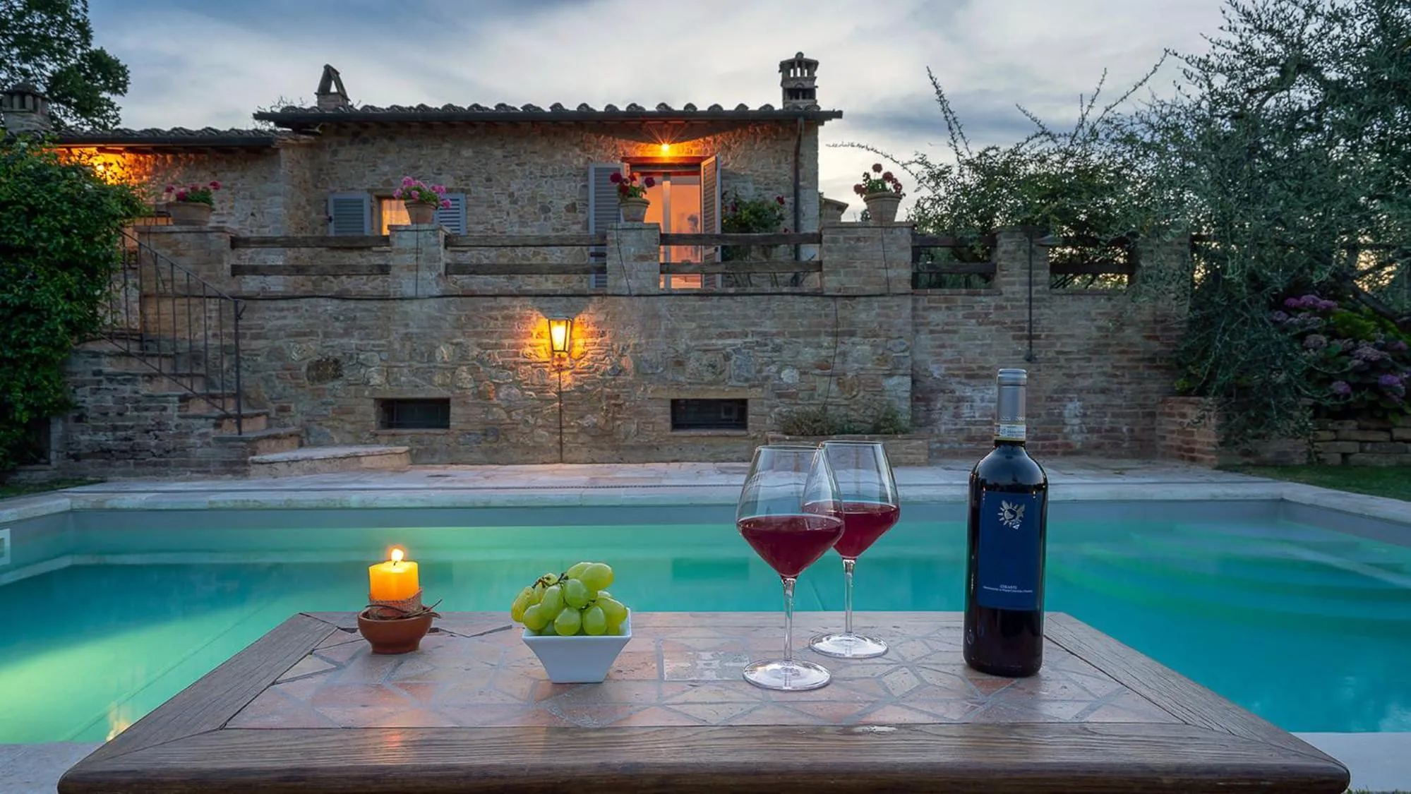 L'Oliveta 6, Emma Villas