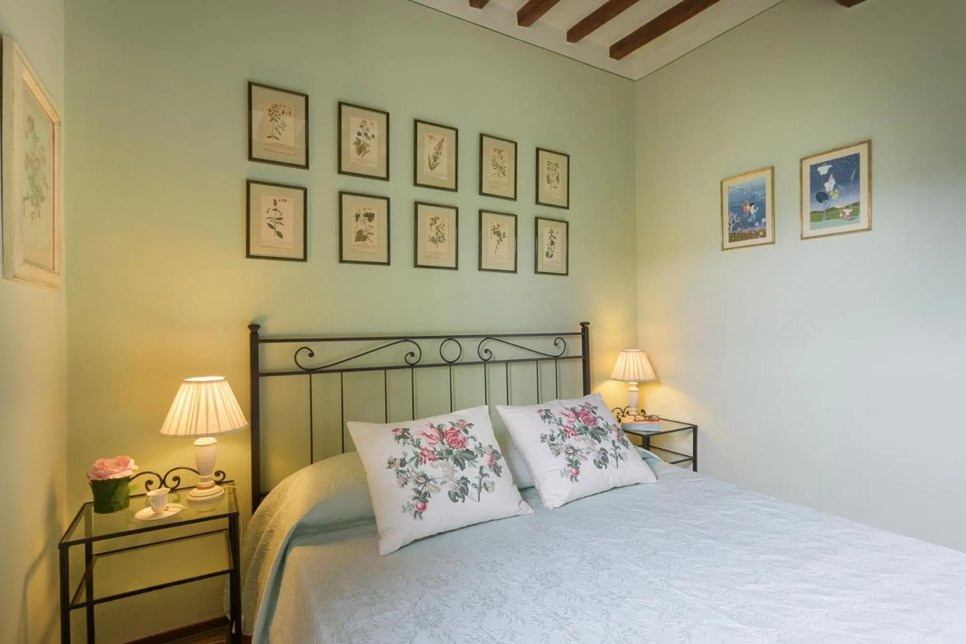 Casa del Sole 4, Emma Villas