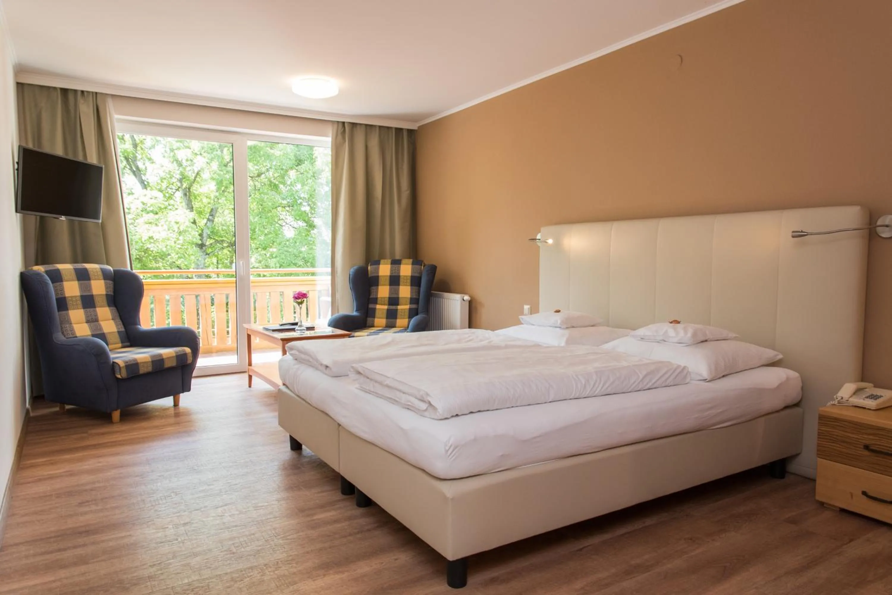 Bedroom, Bed in Der Seewirt