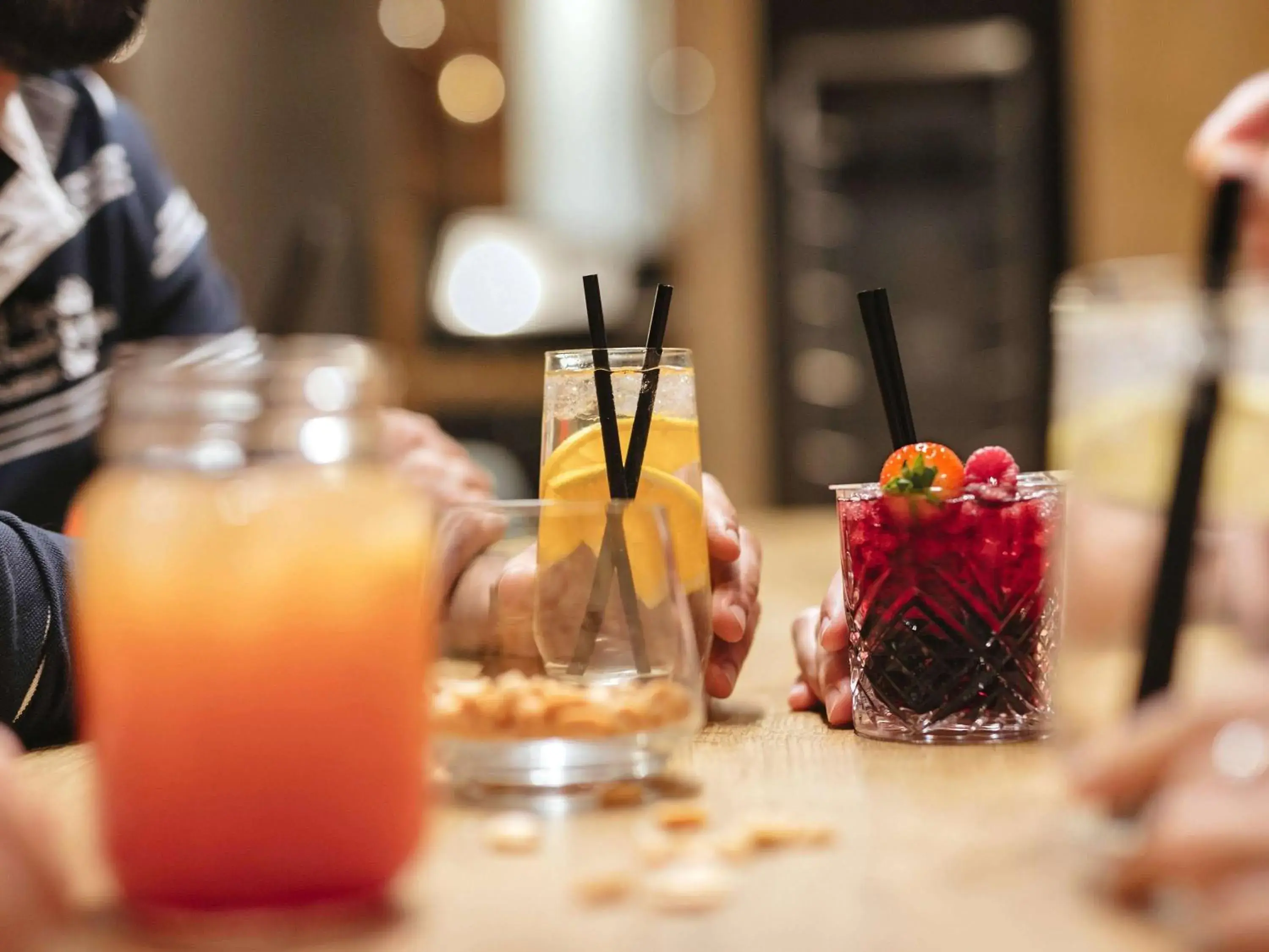 Lounge or bar in Ibis Styles Linz Lounge or bar in Ibis Styles Linz