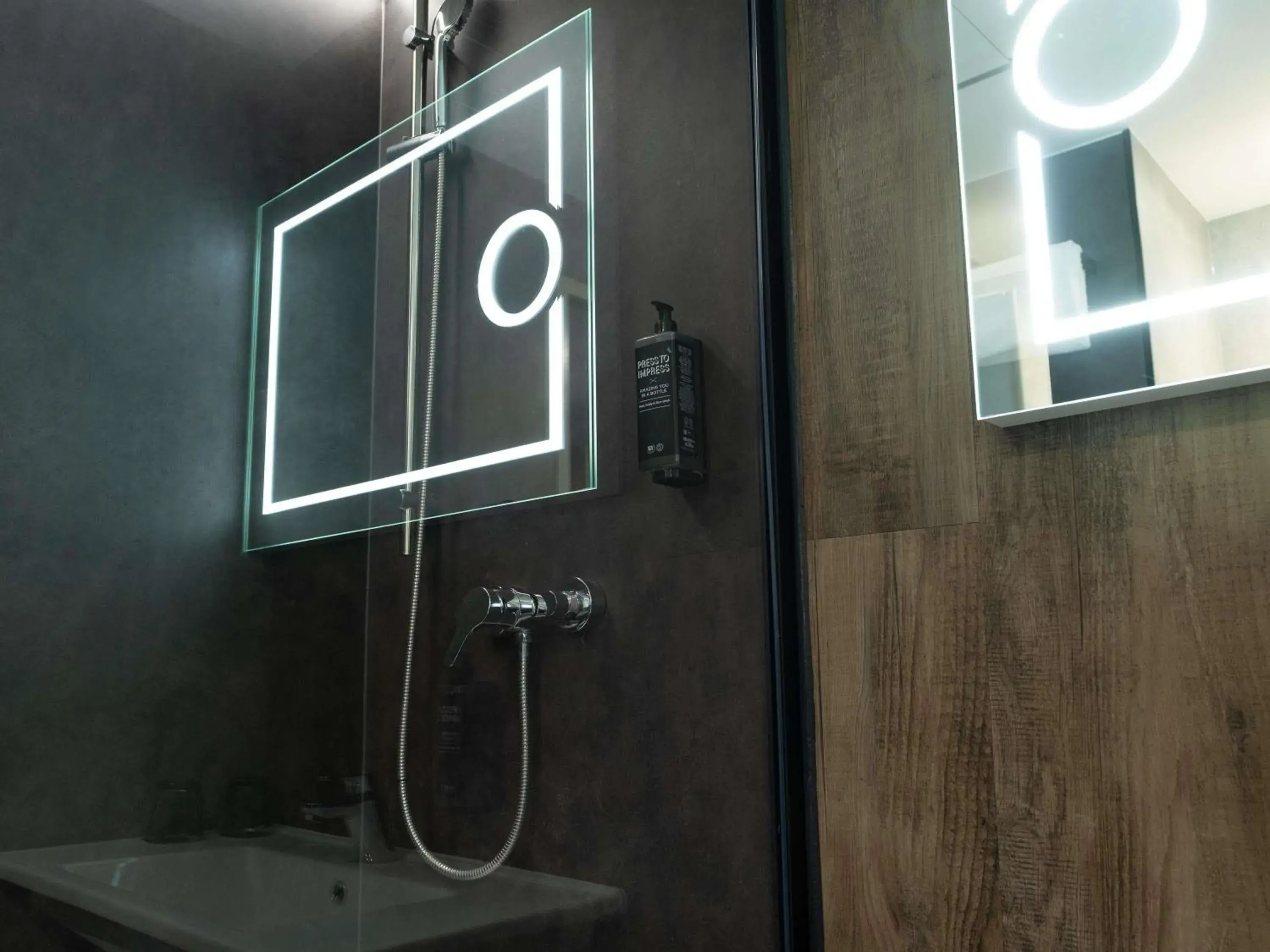 Bedroom in Ibis Styles Linz Bedroom in Ibis Styles Linz