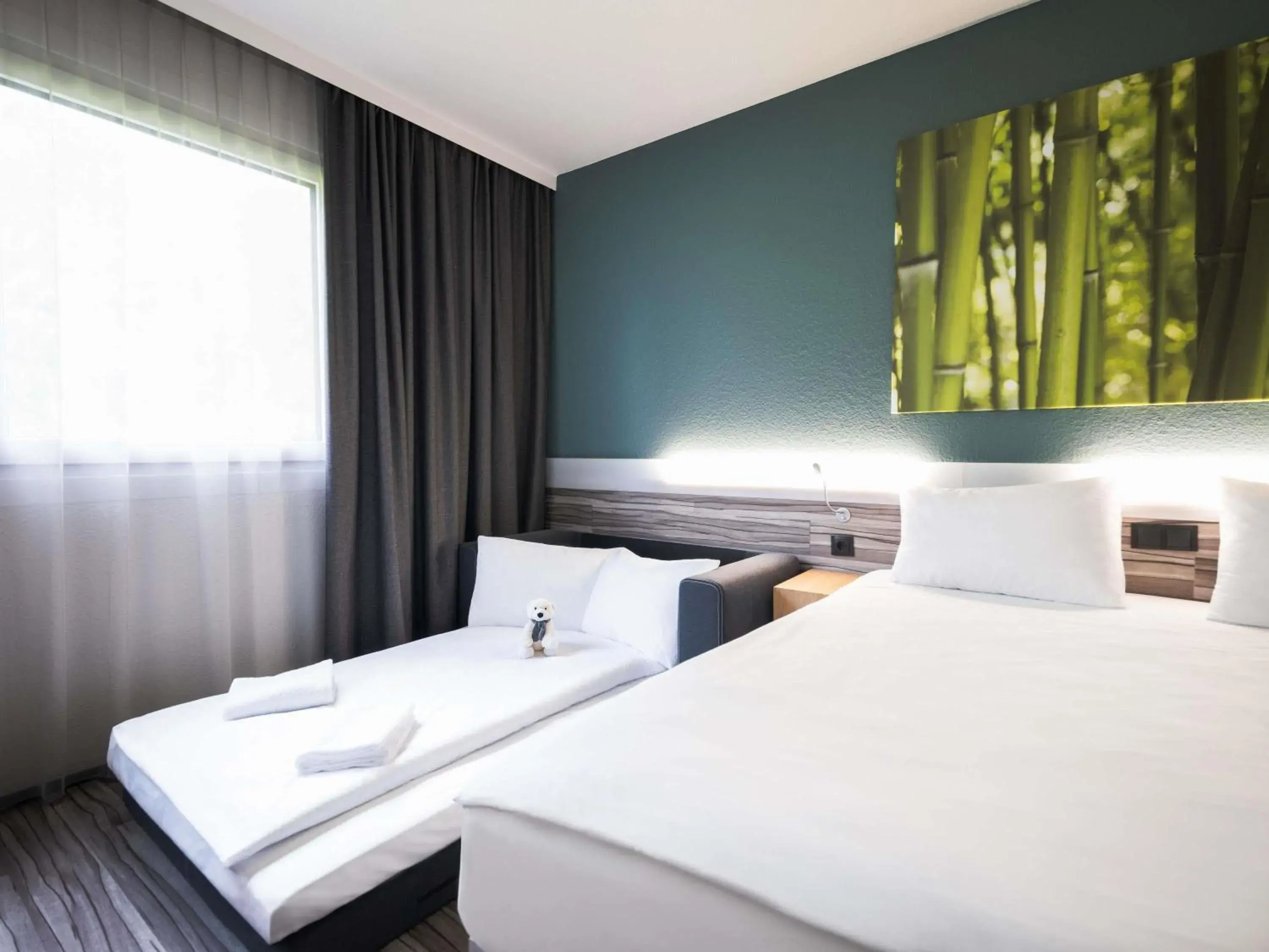 Bedroom, Bed in Ibis Styles Linz Bedroom, Bed in Ibis Styles Linz