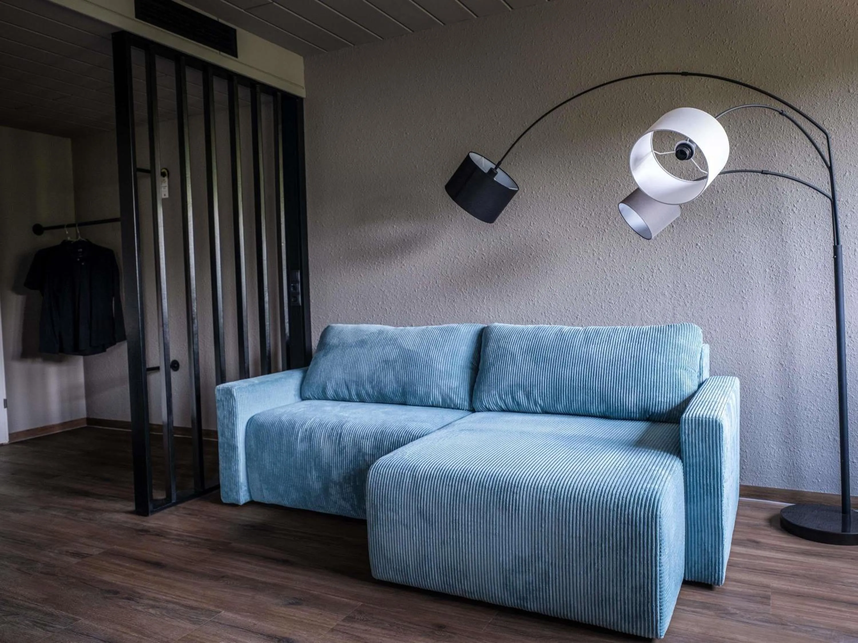 Bedroom in Ibis Styles Linz