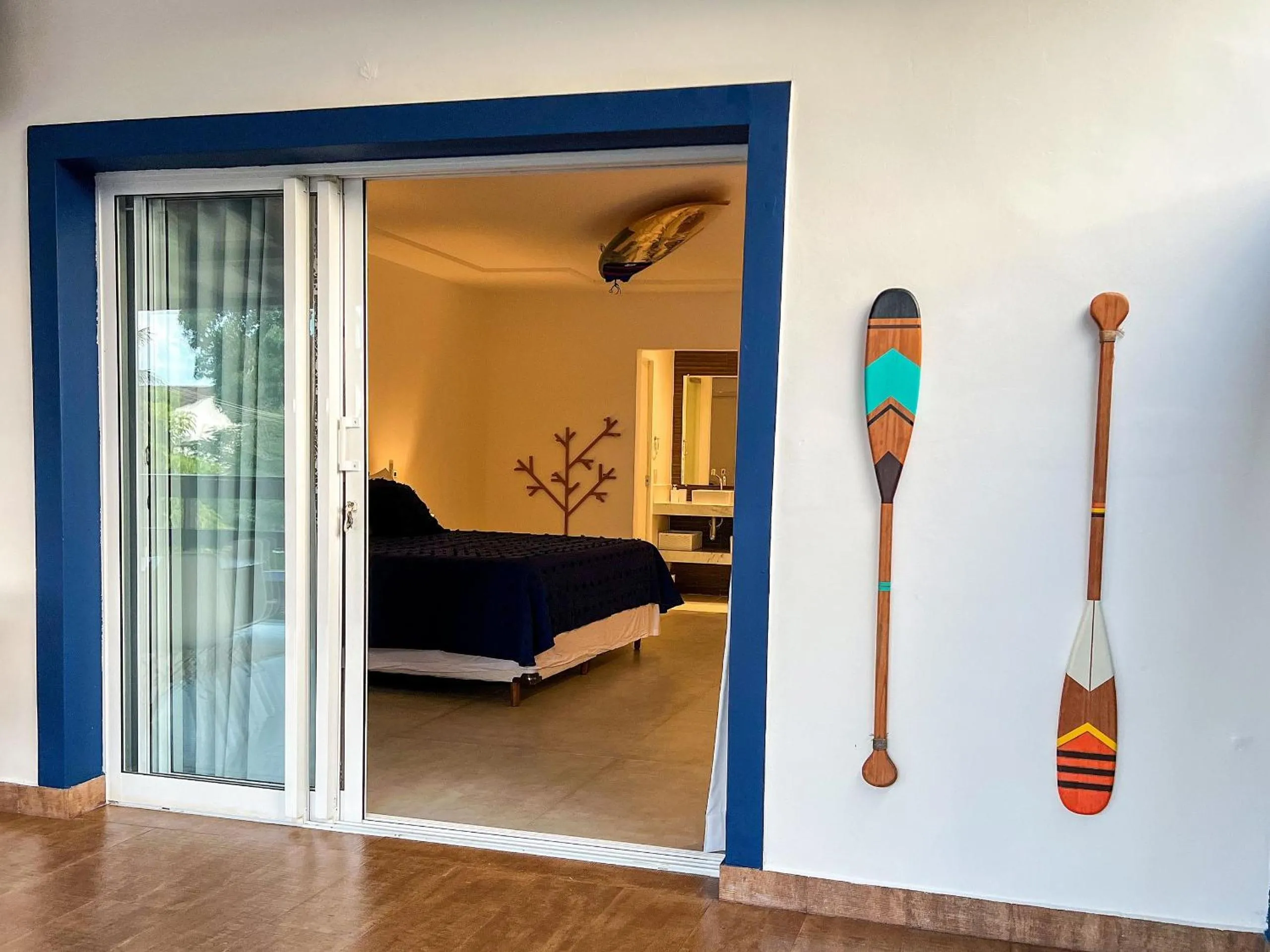 Facade/entrance, Bed in Pousada Brisa