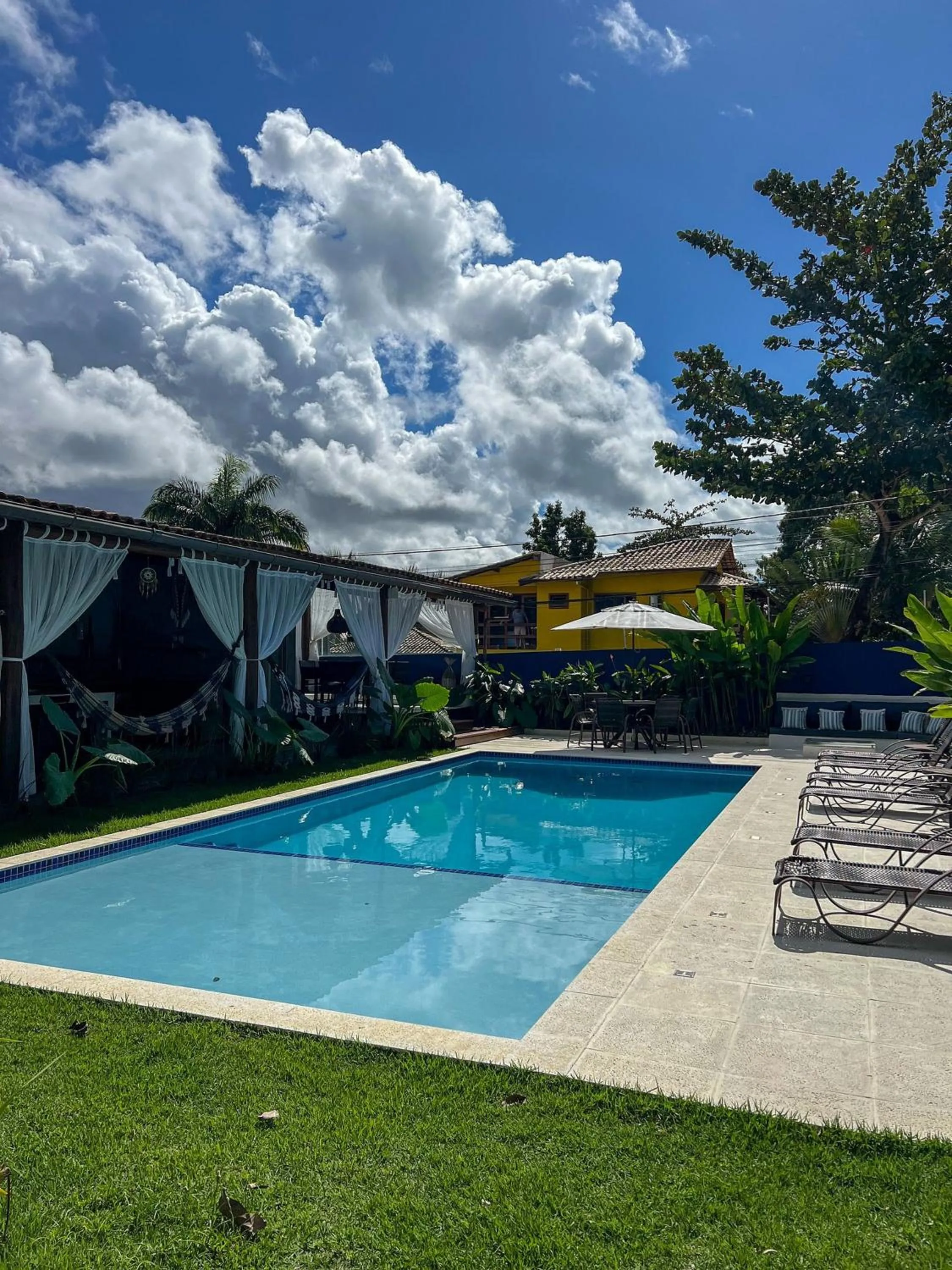 Swimming pool in Pousada Brisa