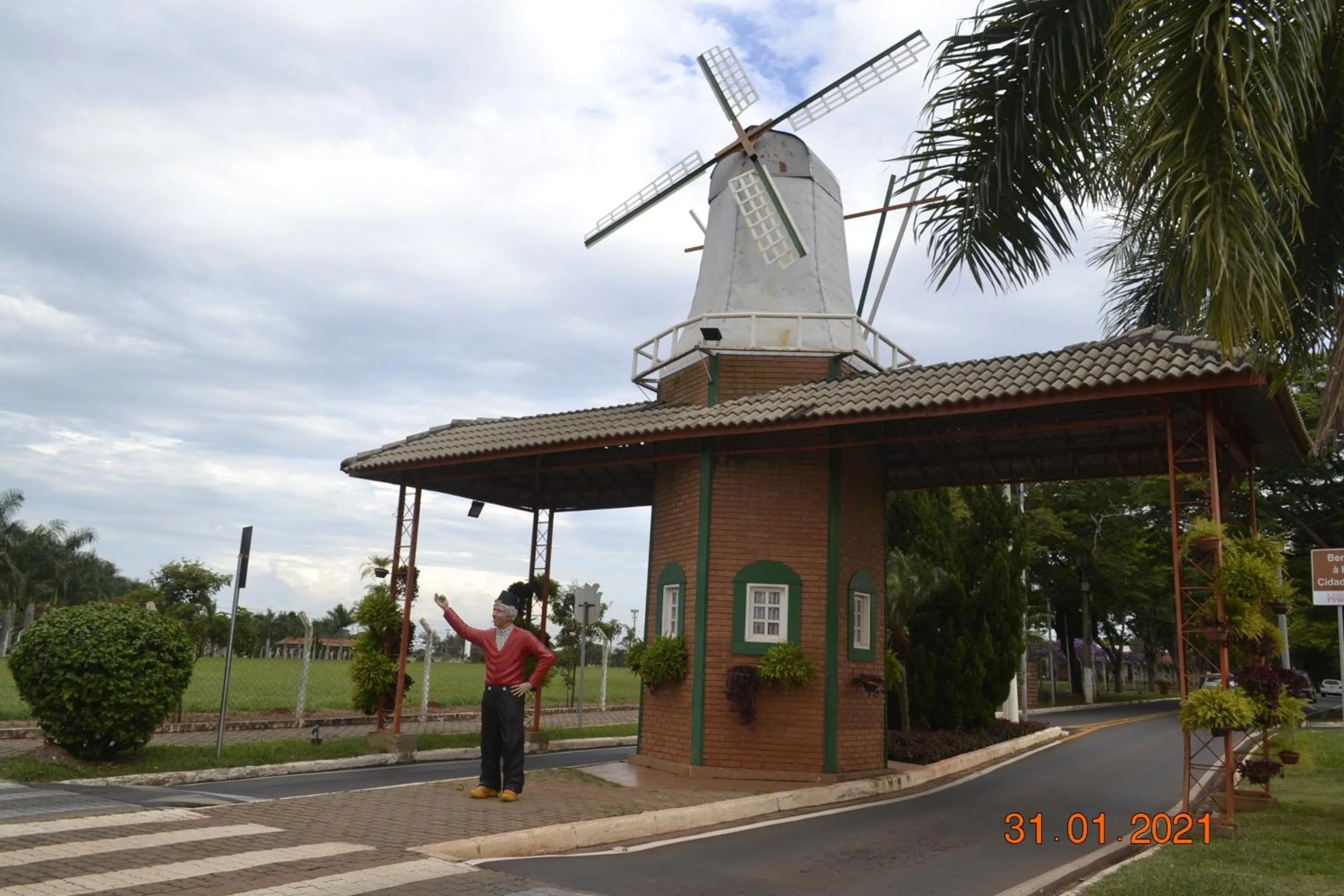 Nearby landmark in Apto Top Centrum Holambra/excelente localização