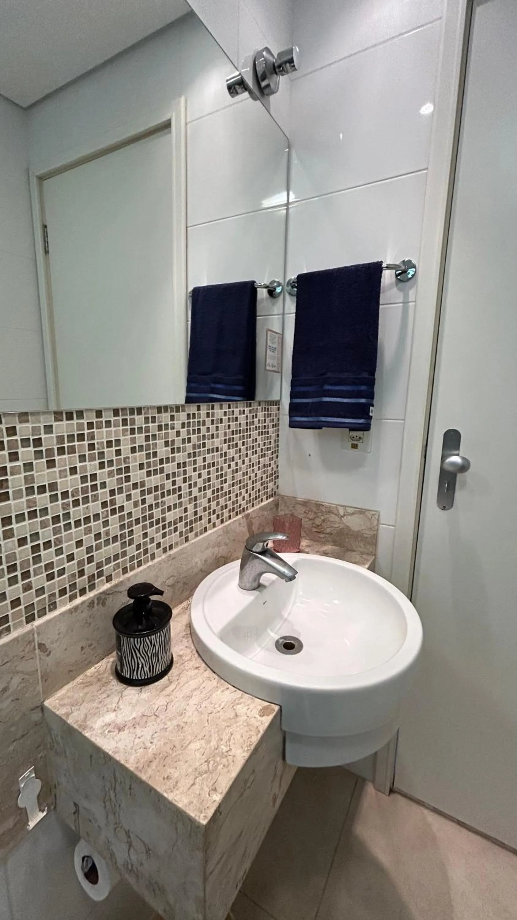 Apto Top Centrum Holambra/excelente localização