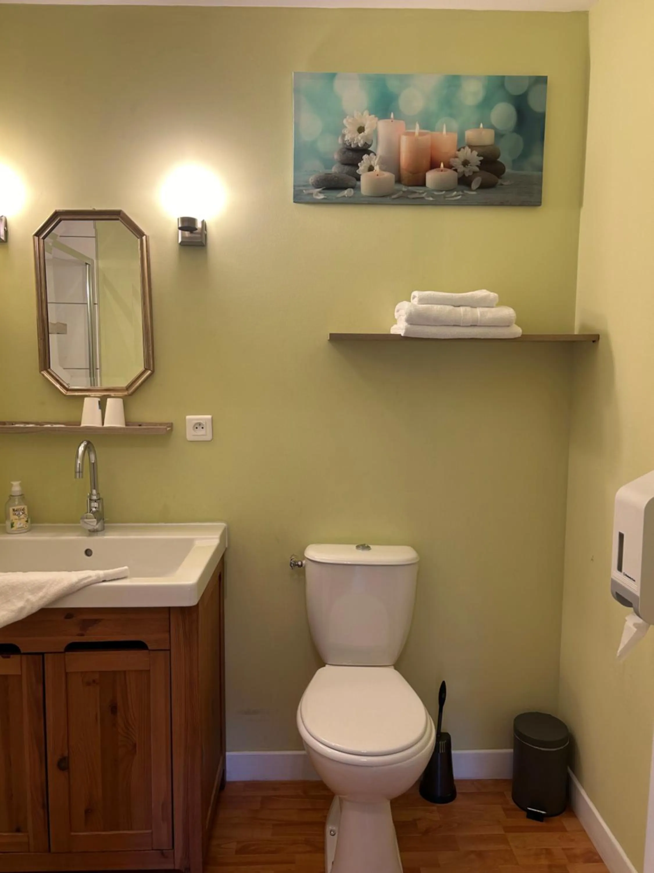 Bathroom in Hôtel l'Annexe