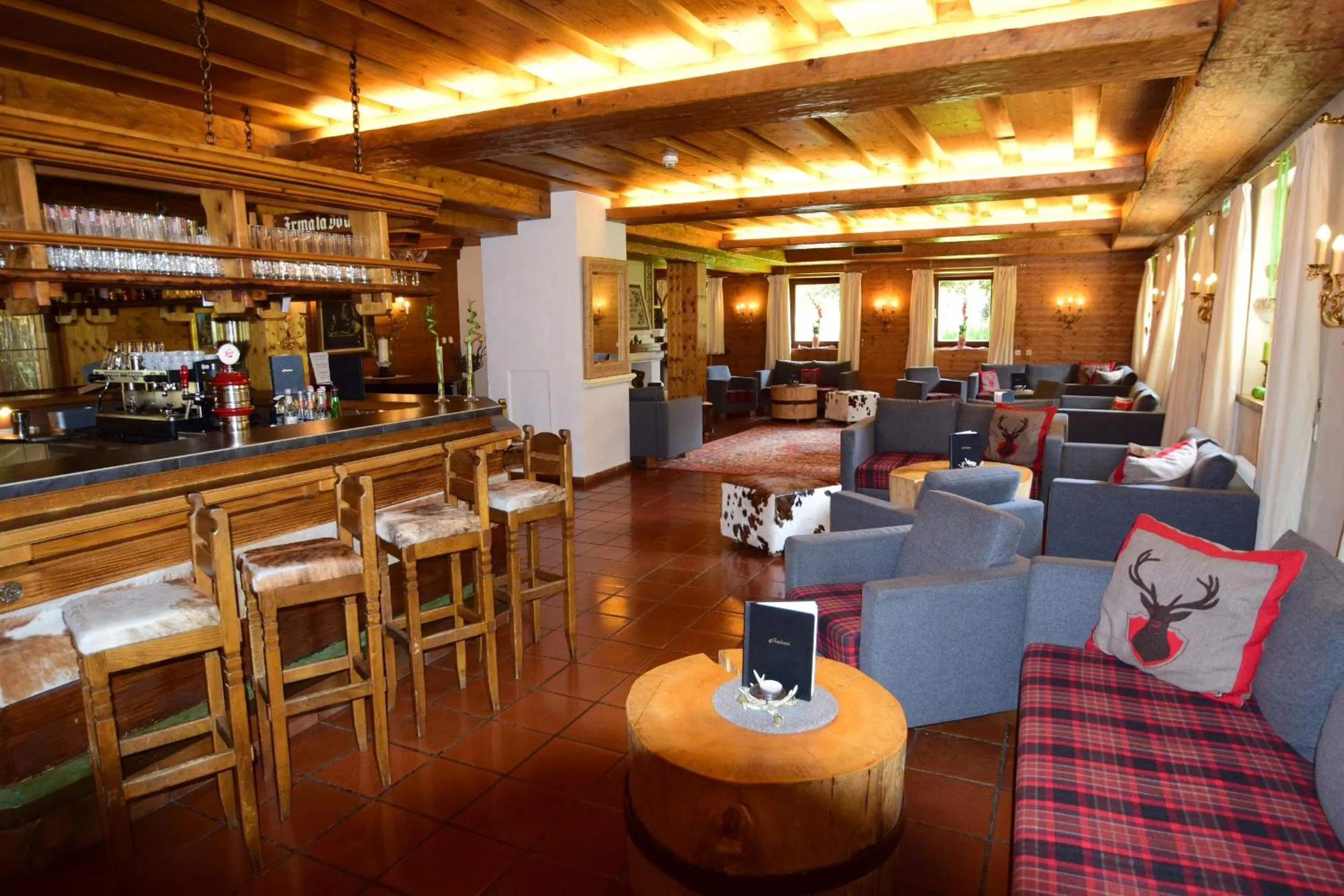 Lounge or bar in Hotel Unterhof